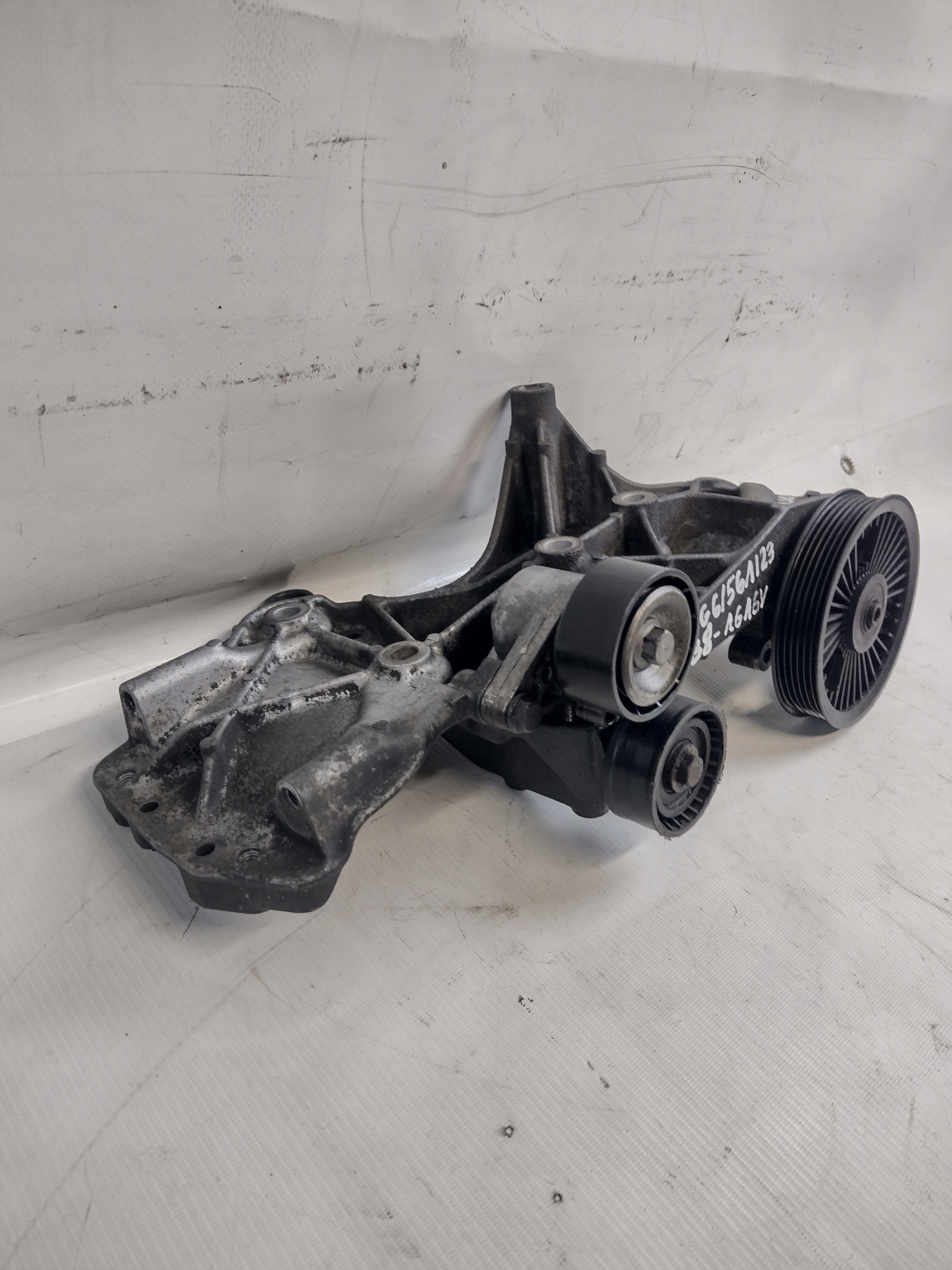 supporto alternatore Renault Clio II 1,6 16V