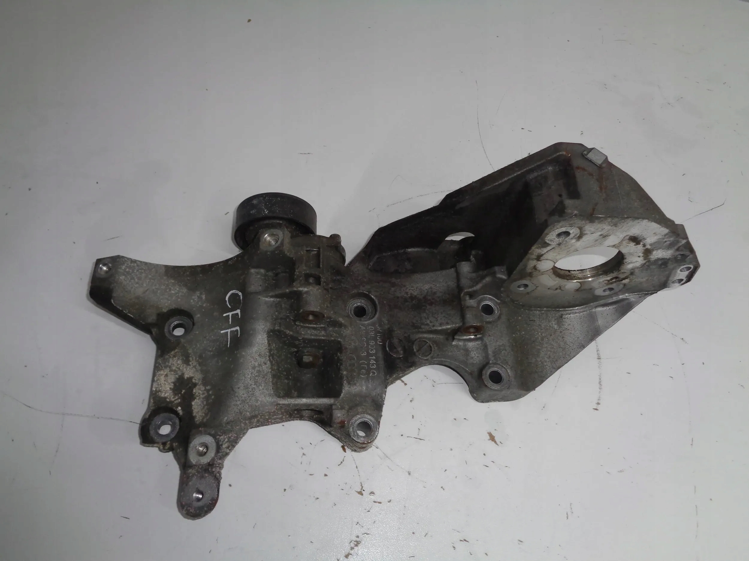 SEAT LEON II 05-12 engine mount 1.6 TDI 03L903143Q