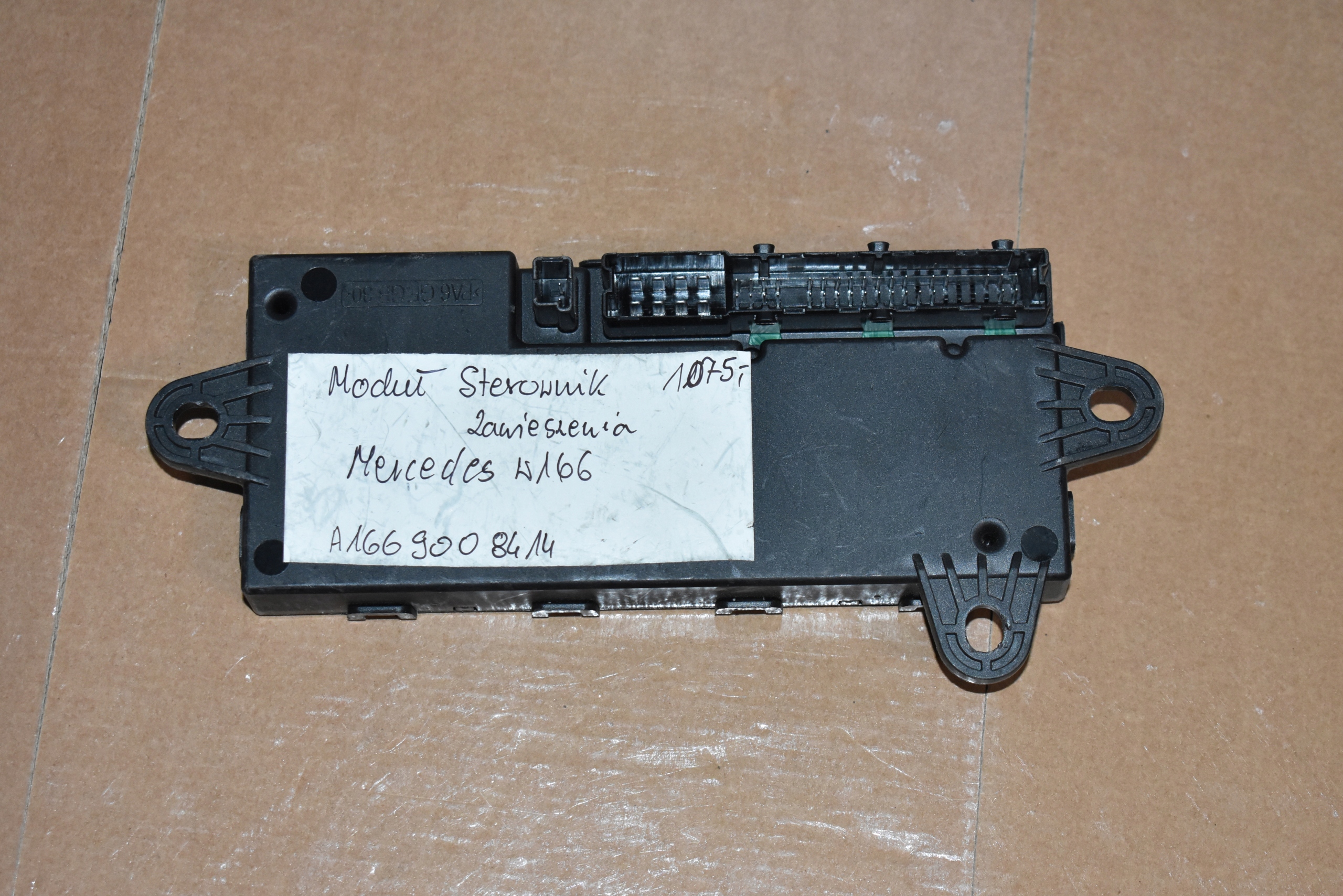 IDEALNY module control unit springing MERCEDES W166 1 9