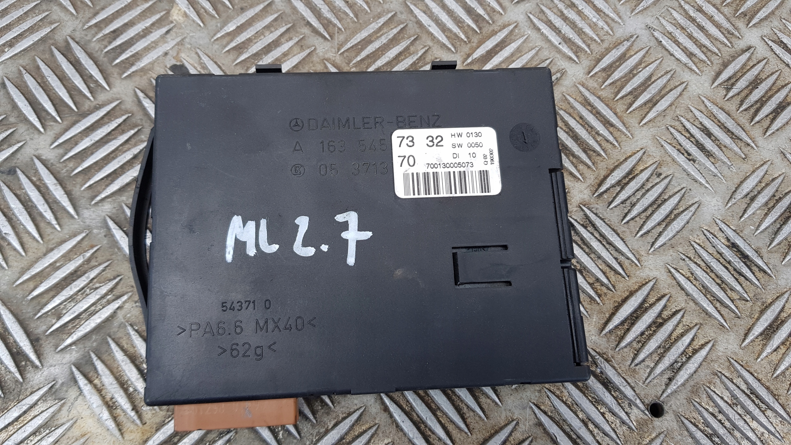 MERCEDES W163 module SAM compartment 1635457332 2.7