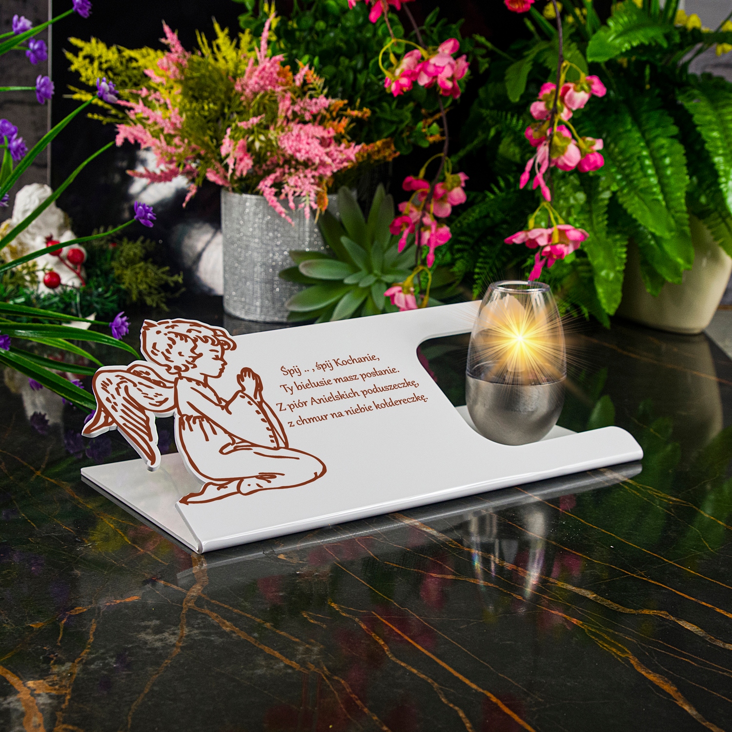 WIECZNA LAMPKA ZNICZ SOLARNY STATUETKA NA CMENTARZ Marka Decortrend