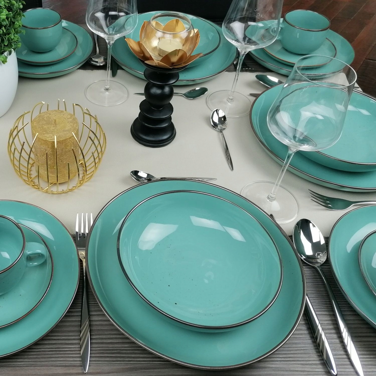 BOGUCICE RUSTIC GREEN ZESTAW OBIADOWY i KAWOWY 60 EL na 12 osób ZIELONY Linia RUSTIC GREEN