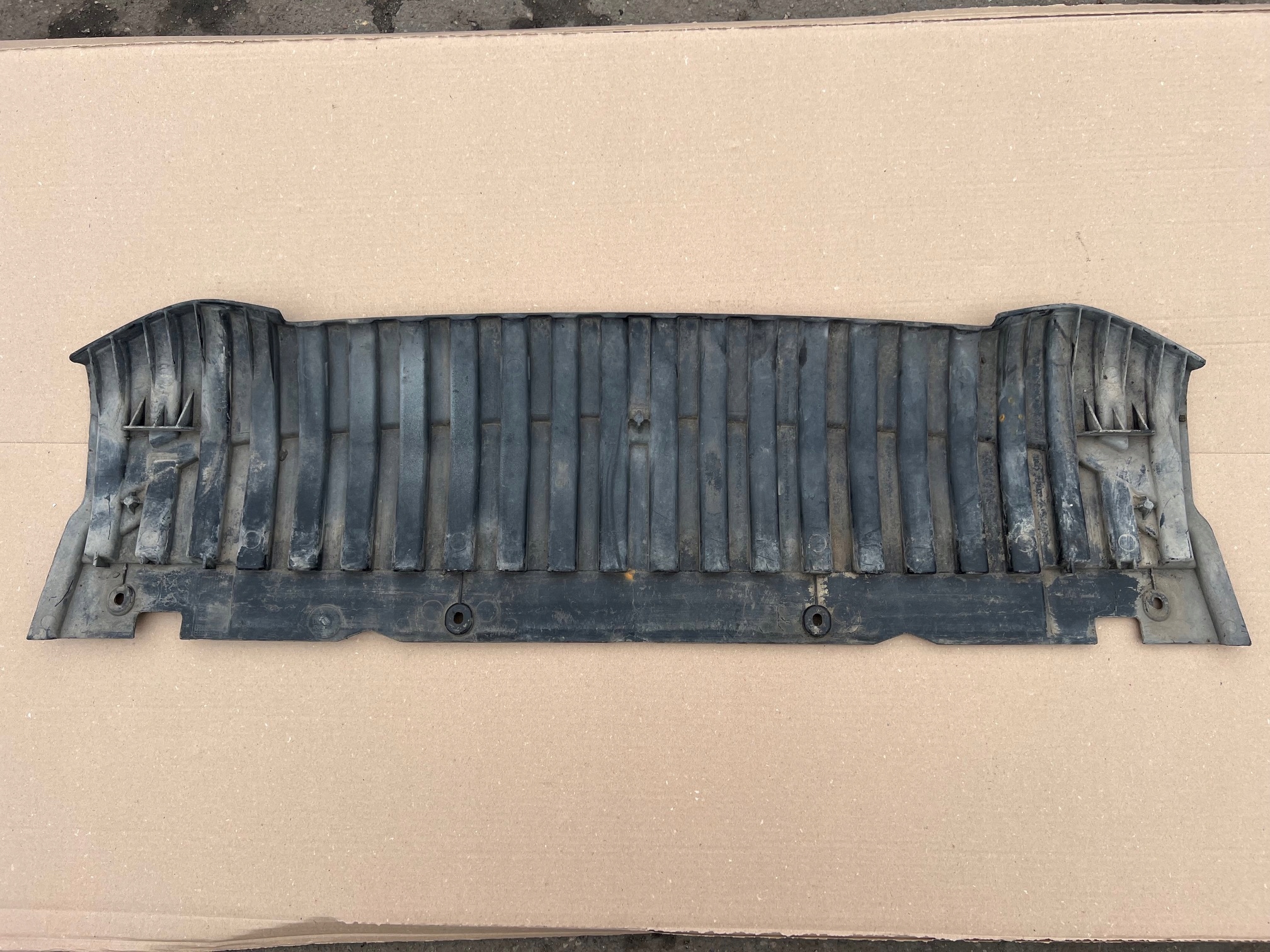 AUDI A5 8T cover pillar lower cover below bumper 8T0807233
