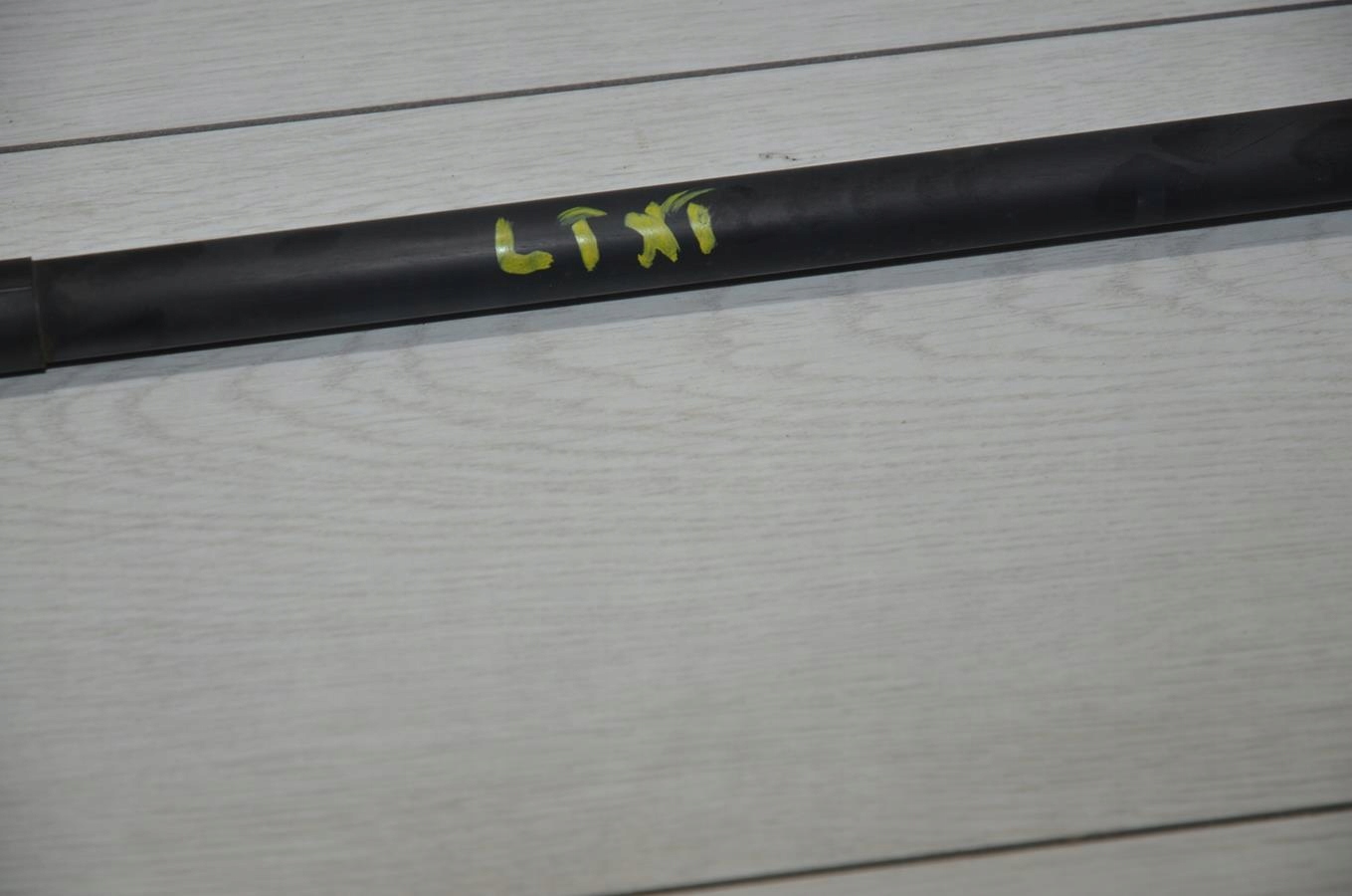 damper bonnet rear part left Nissan X-Trail t31
