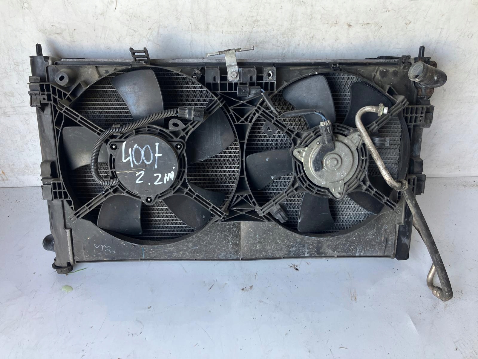 support panel for radiators radiator fan PEUGEOT 4007 2.2 HDI