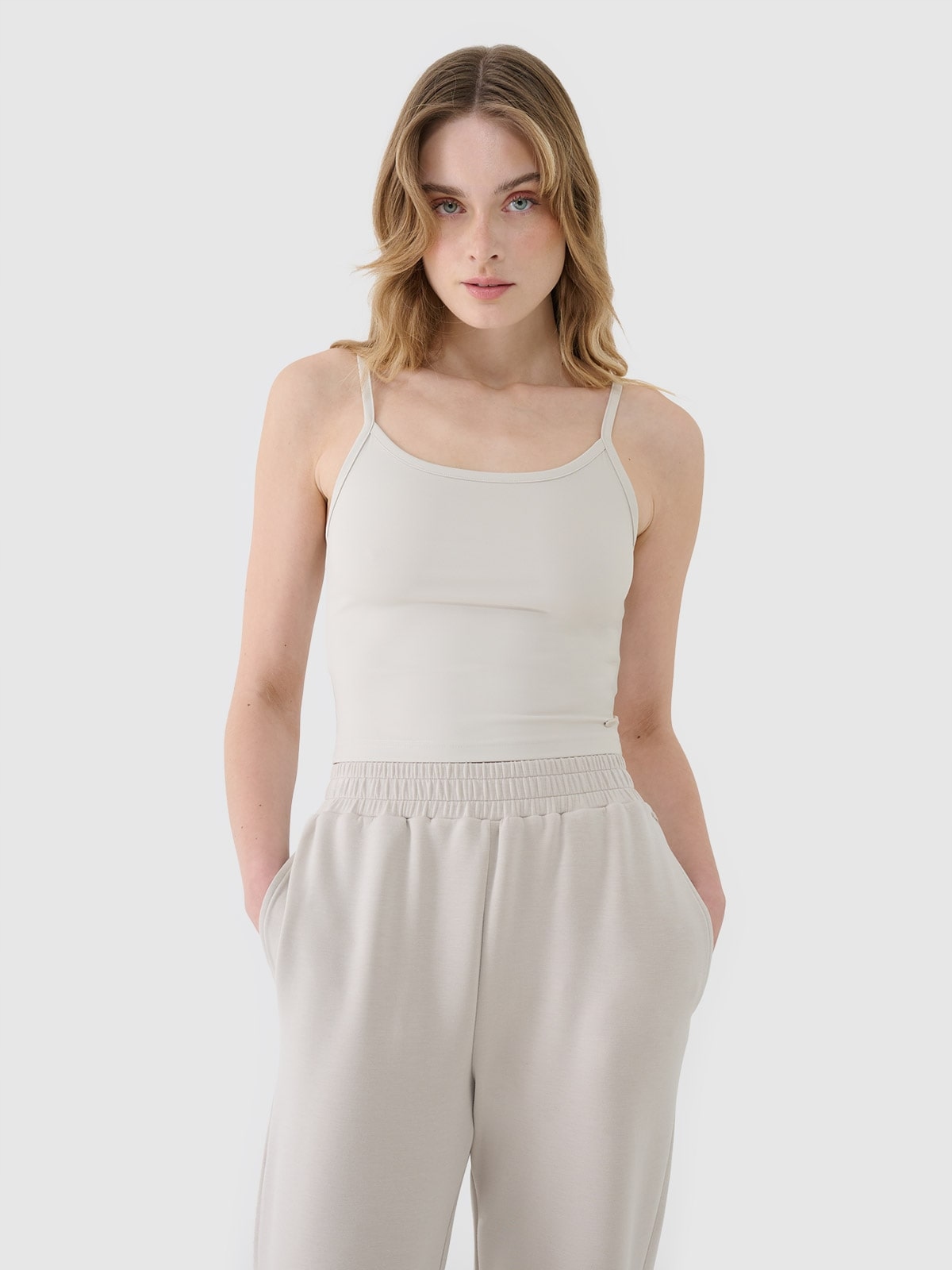 T-SHIRT DAMSAKI 4F KOSZULKA CROP-TOP SLIM M F127 SS25 Marka 4F