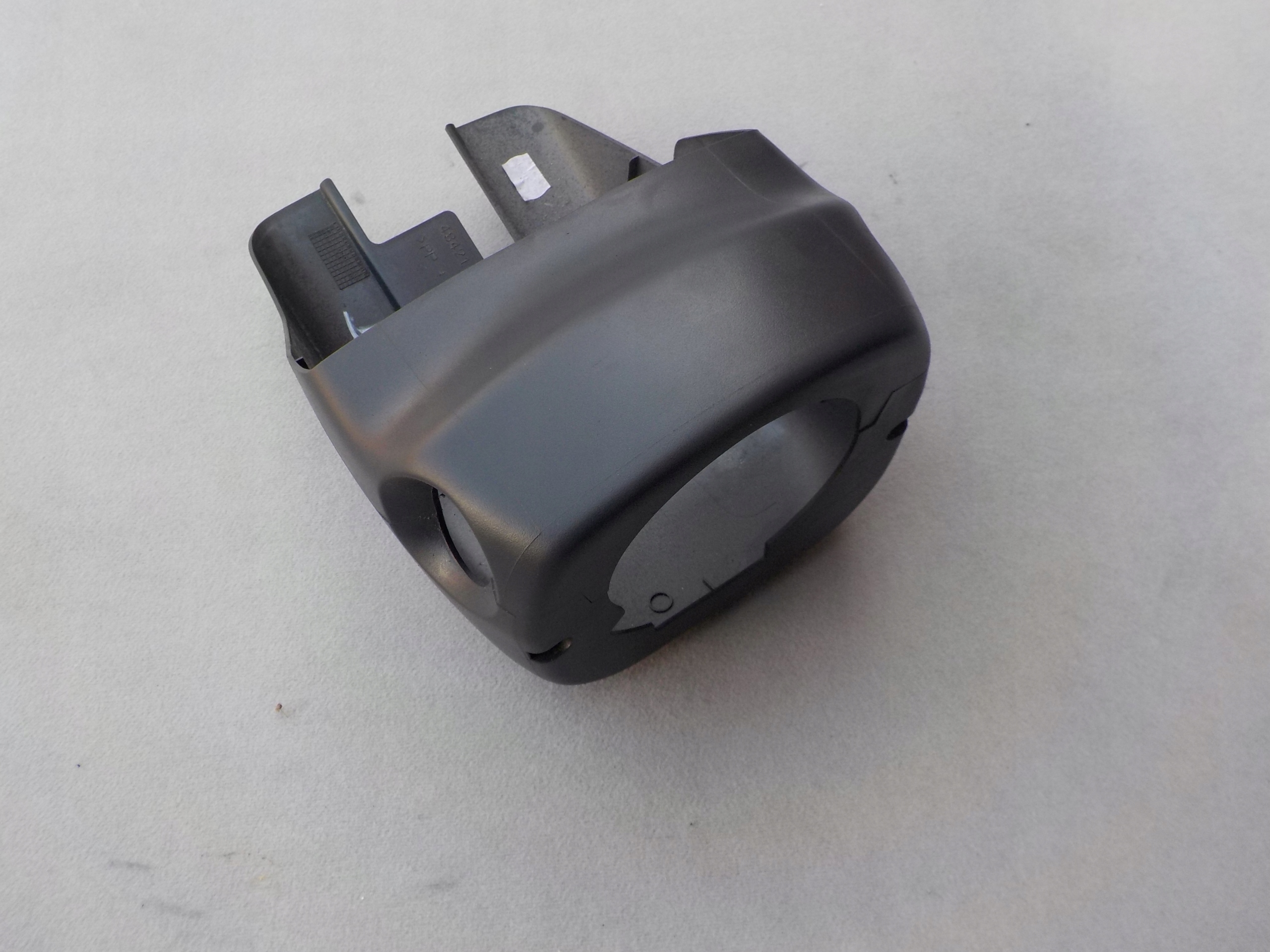 kryt obal volantu suzuki swift mk6 2008r