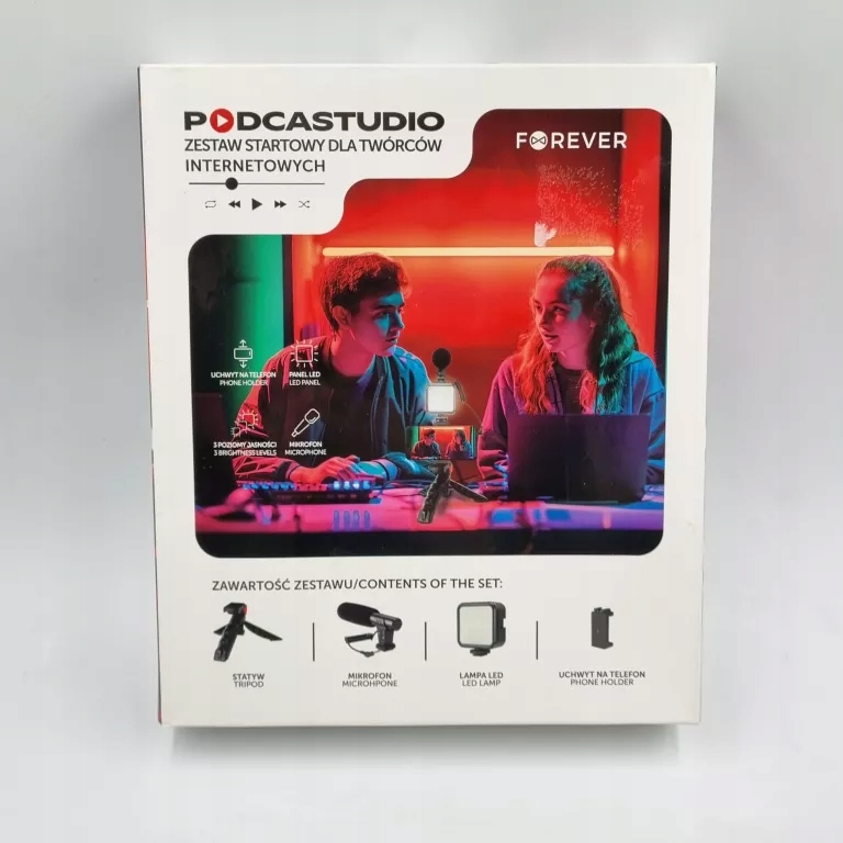 FOREVER PODCASTUDIO SET