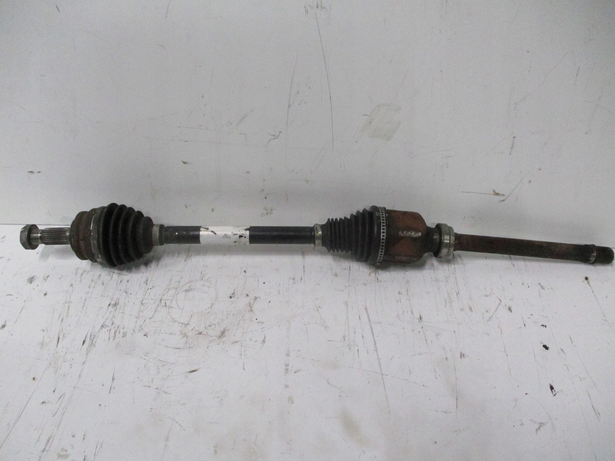 semi-axis front front right CITROEN C4 III 1,5HDI 9827832680