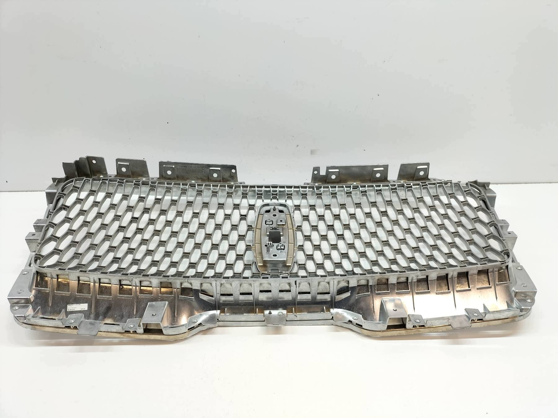 front PREKLADgrill front JL7B-8200-BEW Lincoln Navigator IV (2017-2024)