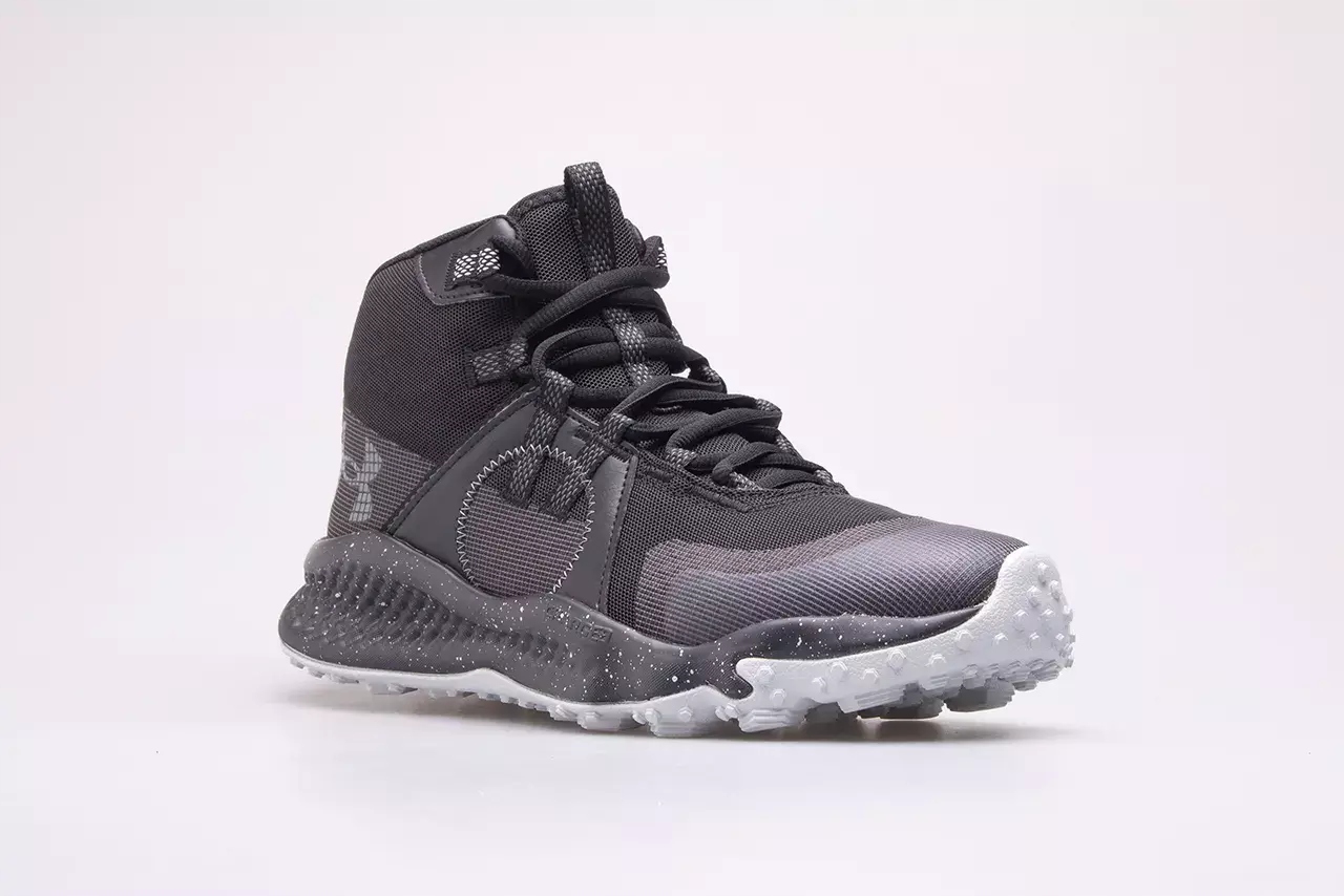 BUTY SPORTOWE MĘSKIE UNDER ARMOUR TREKKINGOWE MIEJSKIE ZA KOSTKĘ 3026370 Marka Under Armour