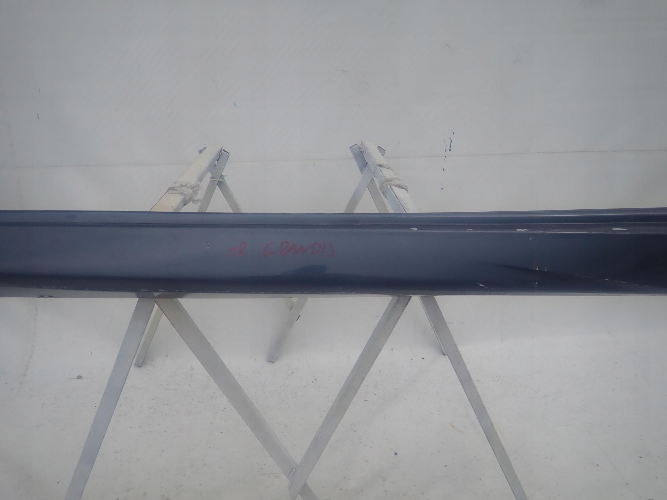 MITSUBISHI GRANDIS 03-11 threshold left moulding threshold