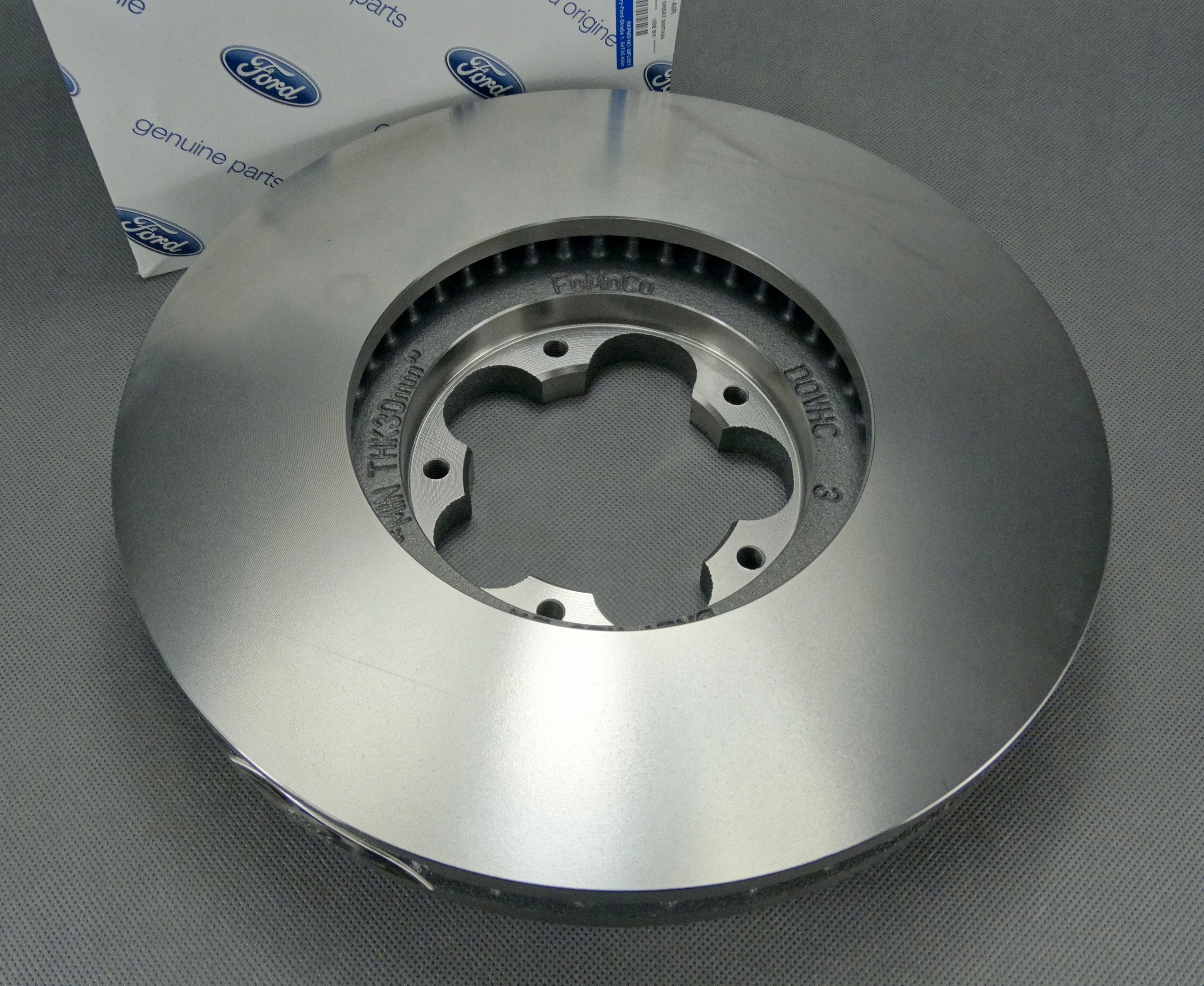TARCZA HAMULCOWA PRZÓD FORD TRANSIT CUSTOM ORG Producent części Ford OE