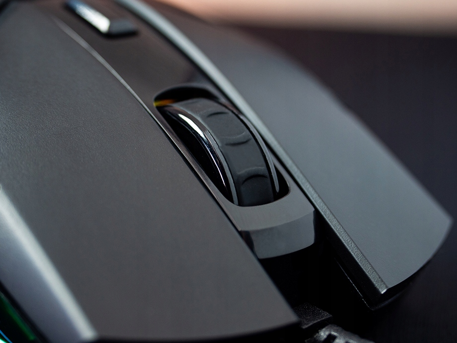 MYSZ DLA GRACZY 6400DPI PODŚWIETLENIE GAMINGOWA Interfejs USB