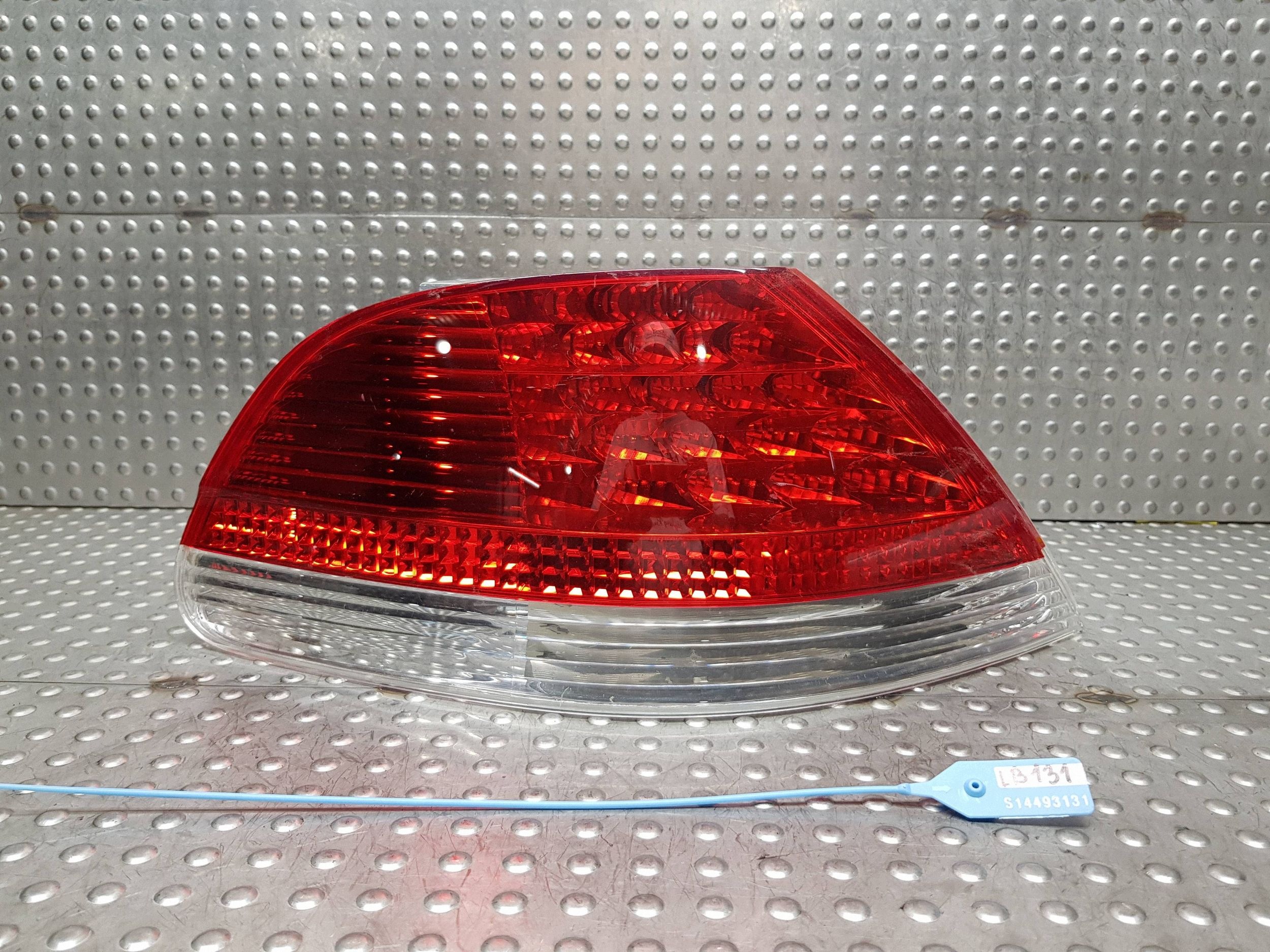 light left rear part 6914285 BMW 7 E65 without WKLADU