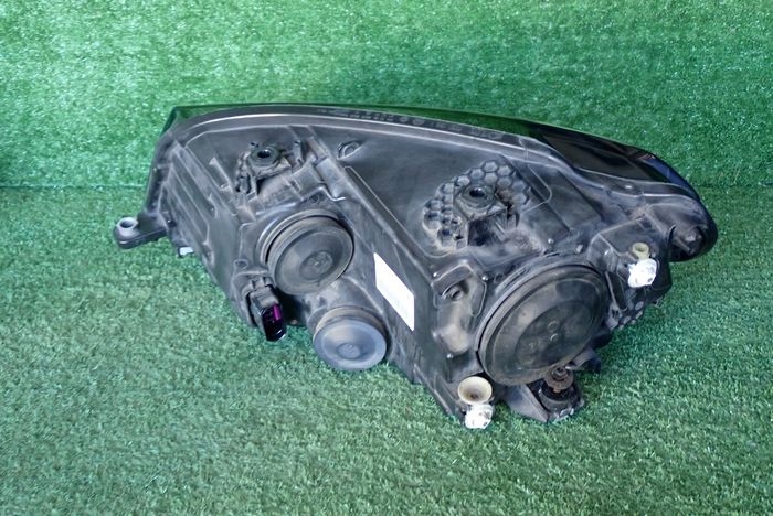 VW CADDY 2K1 15- reflektor right light right