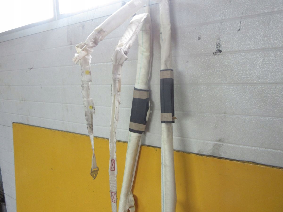 suzuki VITARA III 2015 пиропатрон воздушная правая оригинал. европа