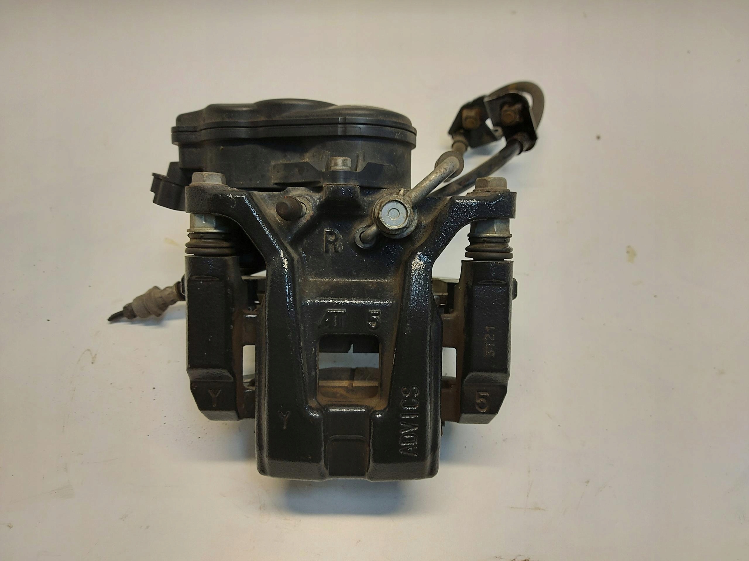 LEXUS RX500H V 5 2023- caliper brake right rear part