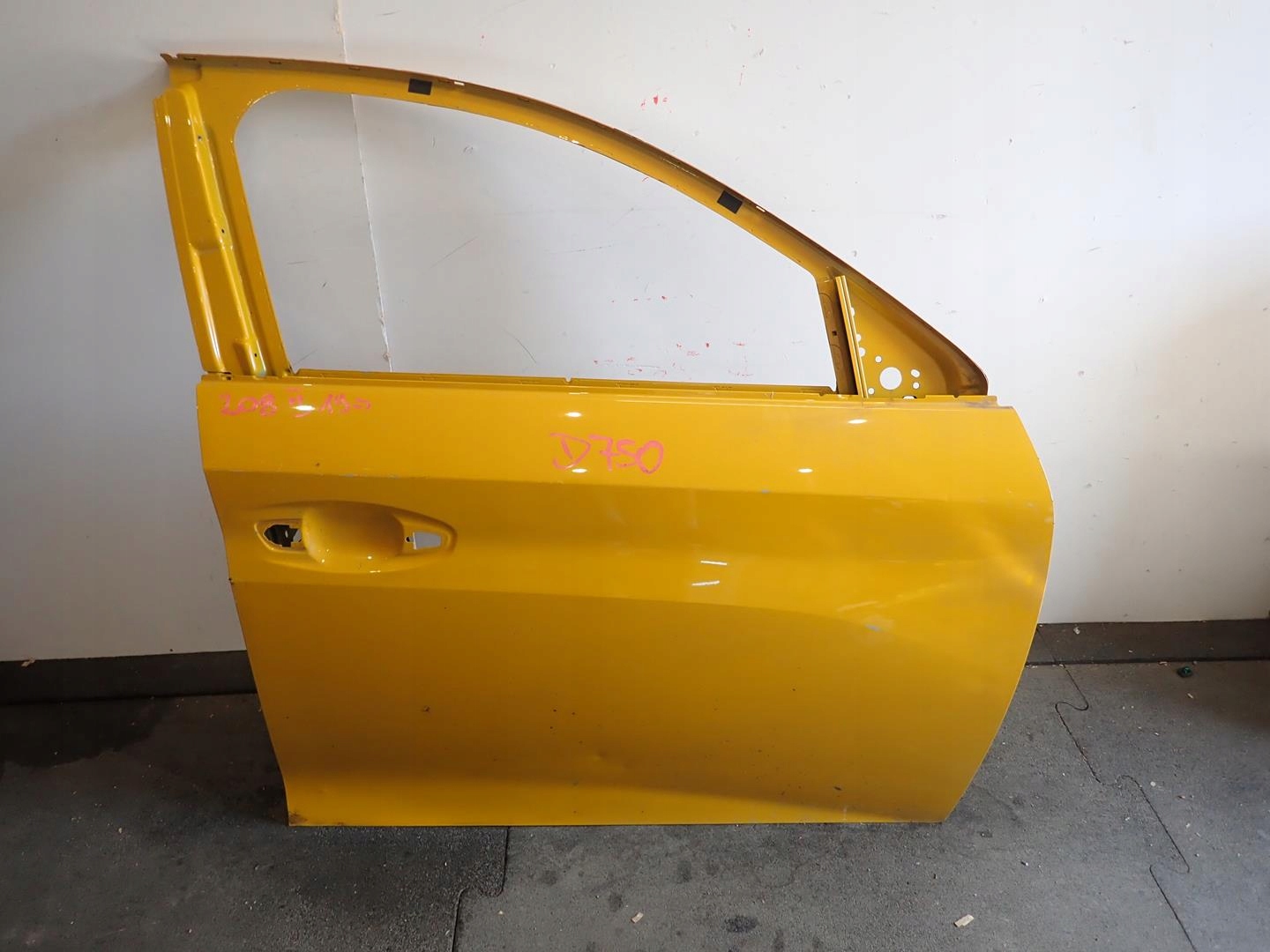 door front front right PEUGEOT 208 II 2019