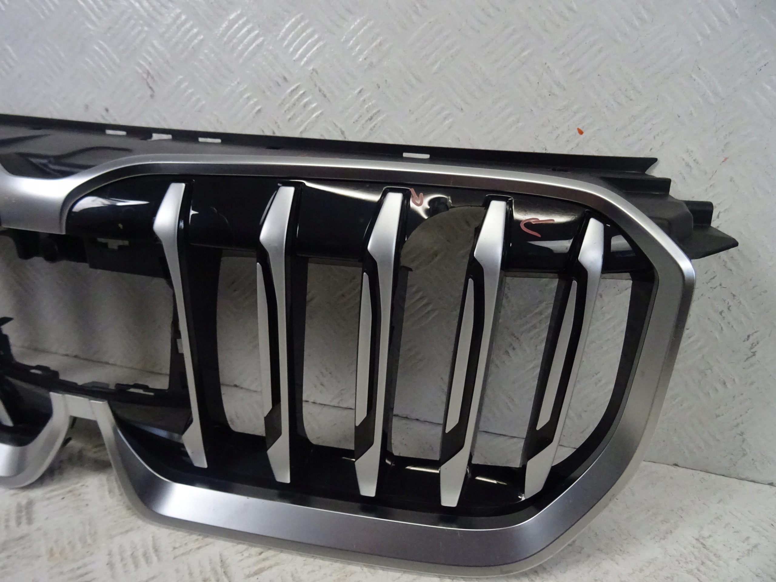 grill grille front front BMW X1 U11 U12 m-packet 185178-11
