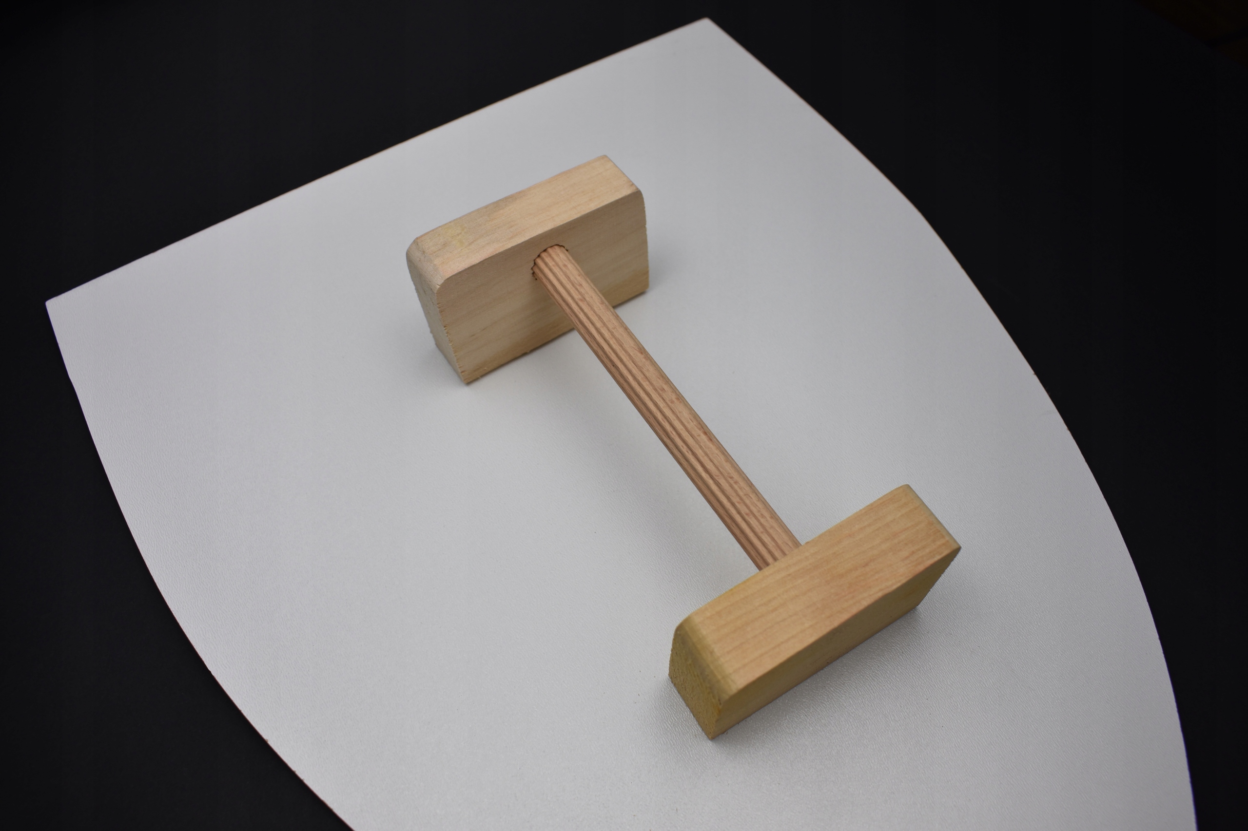 DREWNIANA TARCZA RYCERZA POLSKA RYCERSKA KOSTIUM PRZEBRANIE EAN (GTIN) 5905623001036