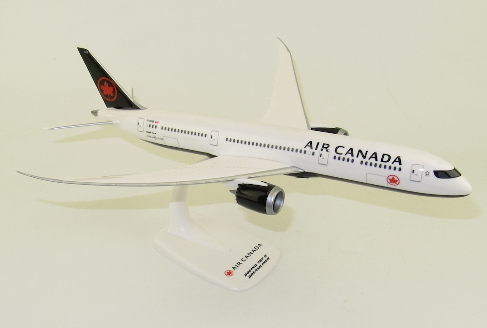 Model Boeing 787-9 Air Canada C-rftg 1:200