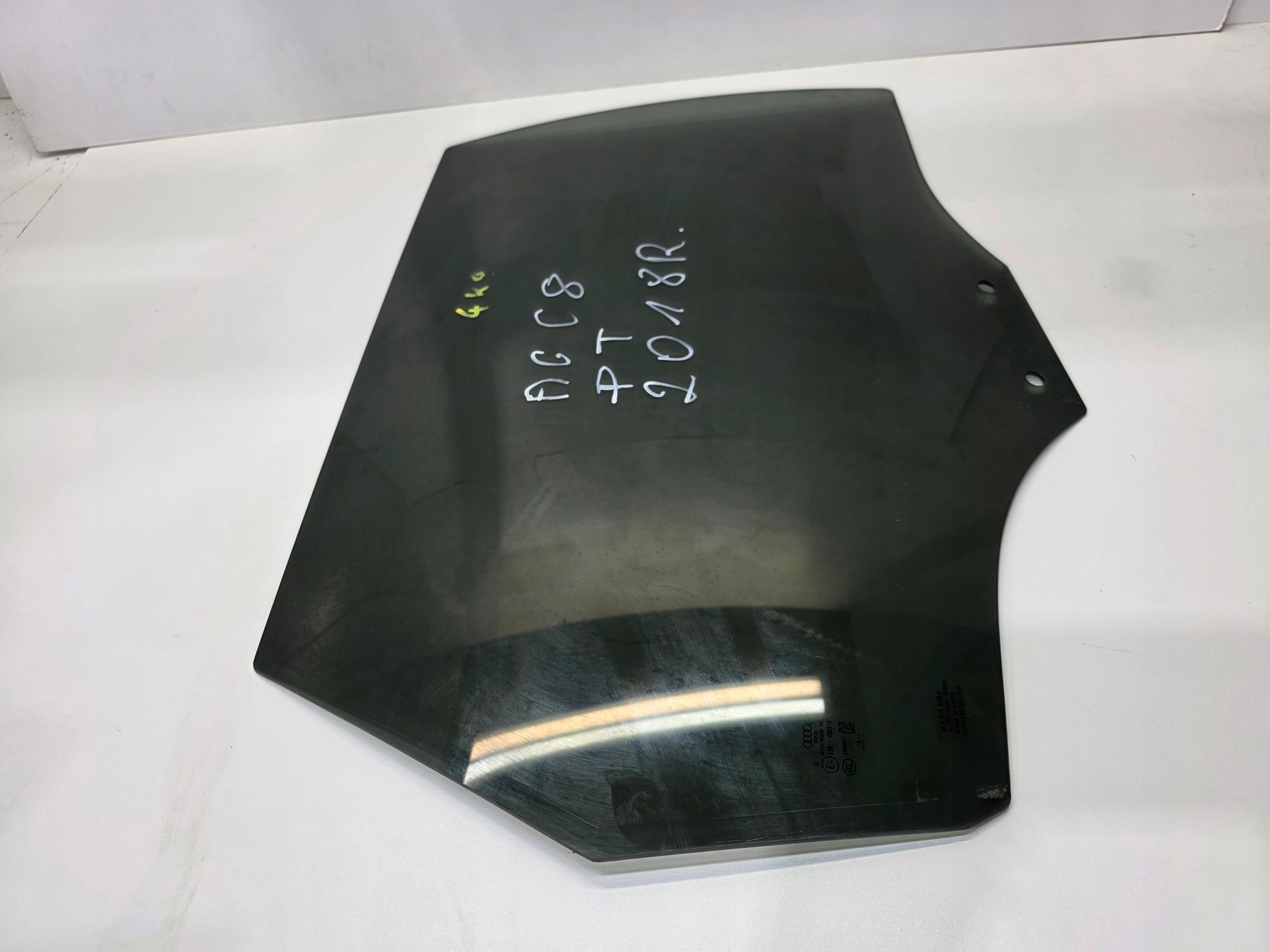 window side door right rear part AUDI A6 C8 AVANT 4K9845206A 2018 ROK