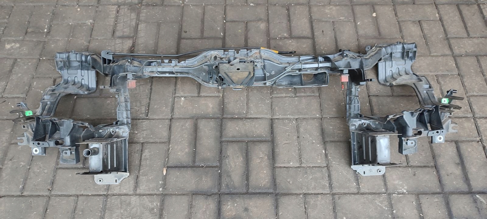 support panel for radiators pillar iron Mercedes W169 1,7