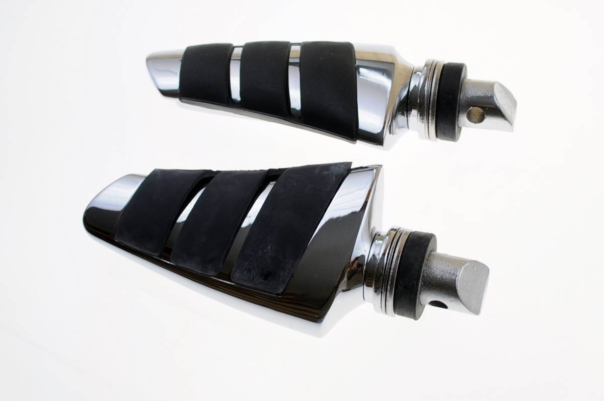 734-390 - ПОДНОЖКИ ПАССАЖИРА KAWASAKI VN1500 MEAN STREAK