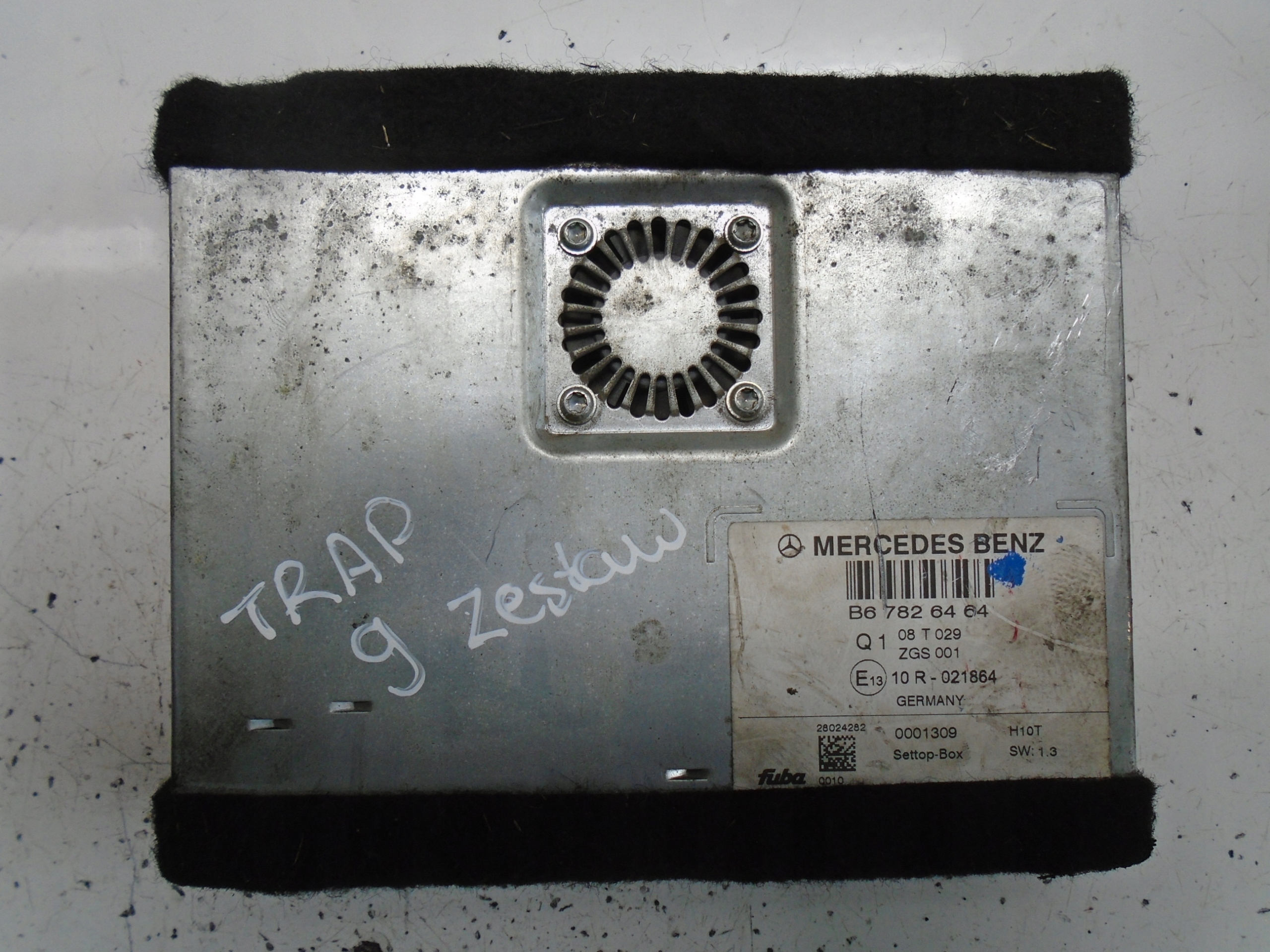 MERCEDES S W220 тюнер DVB-T B67826464