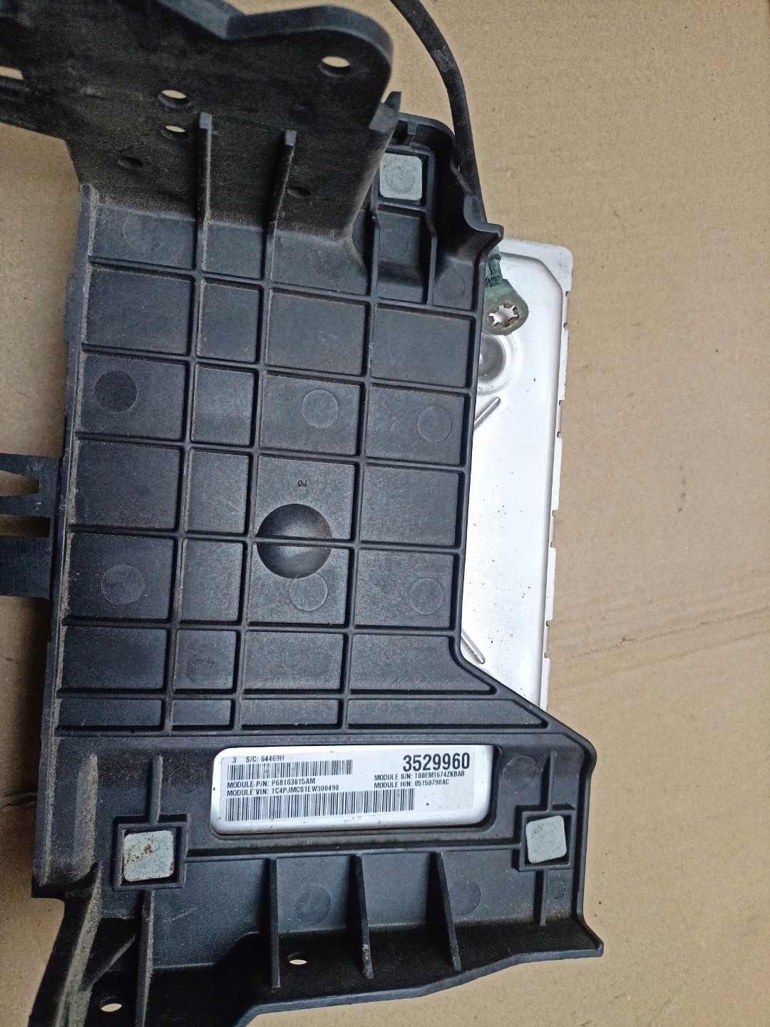 control unit of the engine Jeep Cherokee 5 2014 P68103815AM
