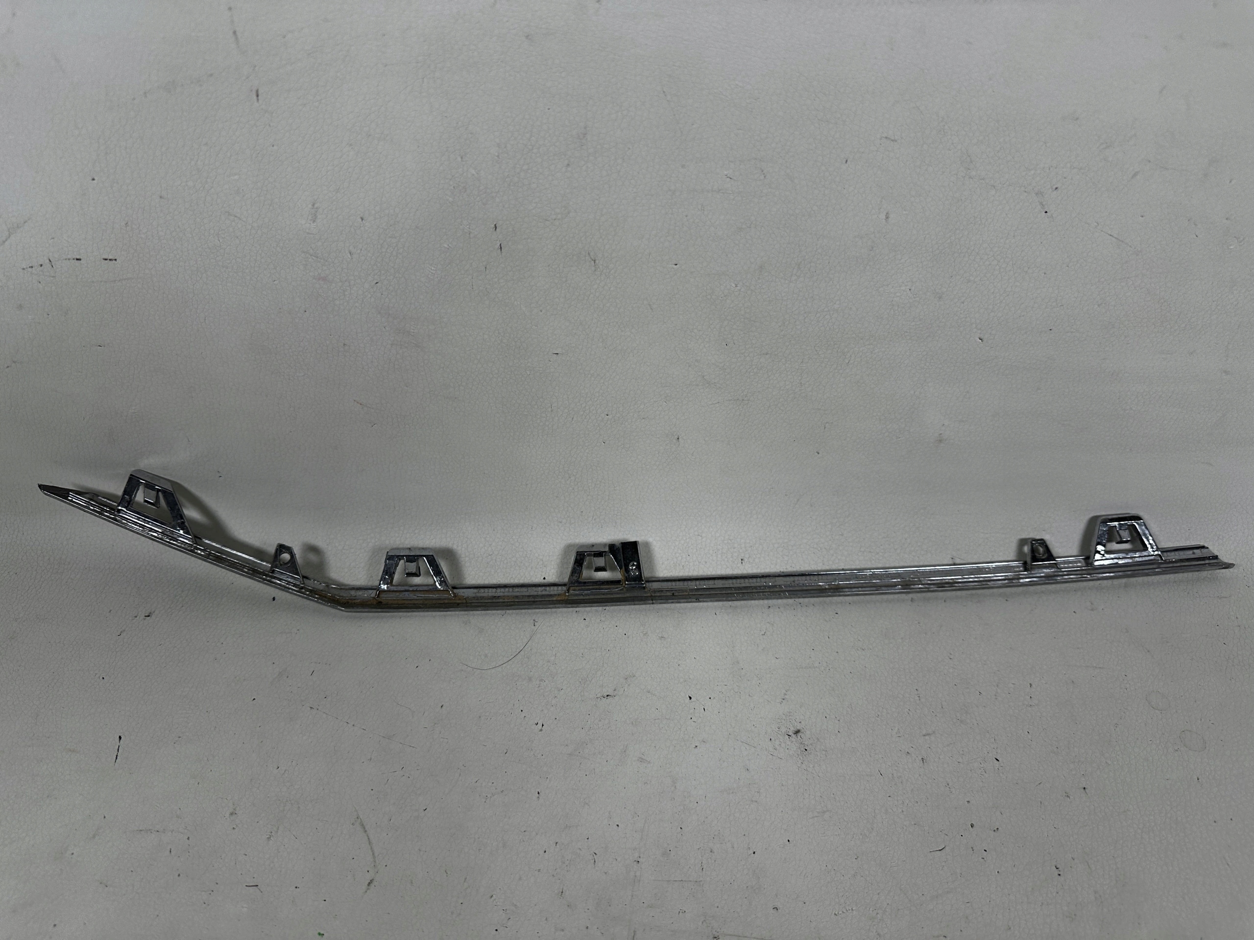 VW PASSAT B8 CHROM grille radiator 3G0853505S