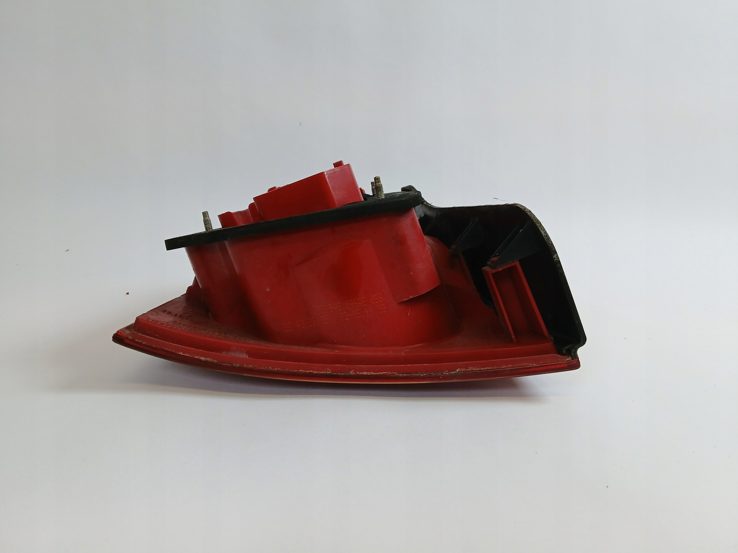 VW PASSAT B5 LIFT light right rear part sedan