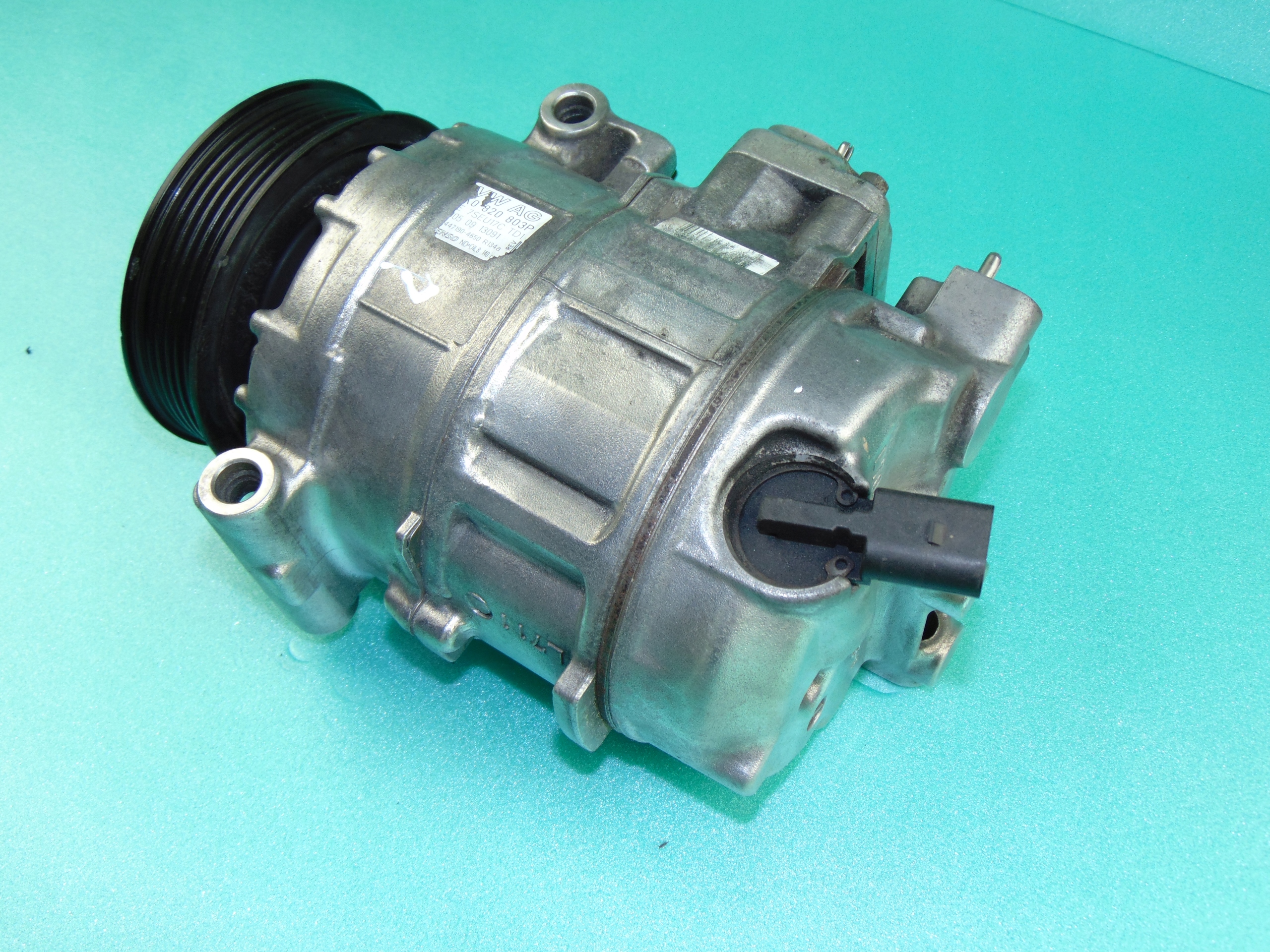 compressor; compressor of the air conditioning 1K0820803P 2,0FSI 2,0TDI
