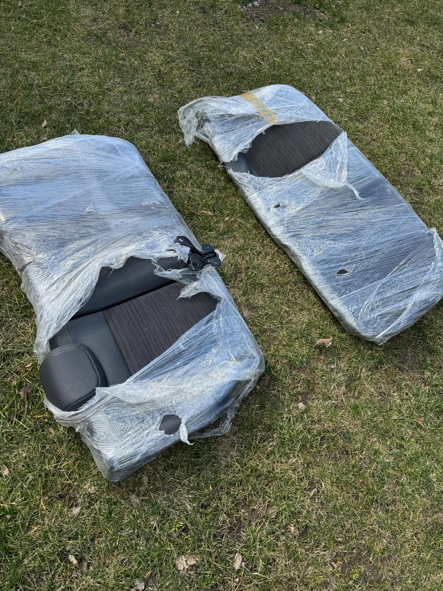 диван зад opel CORSA d