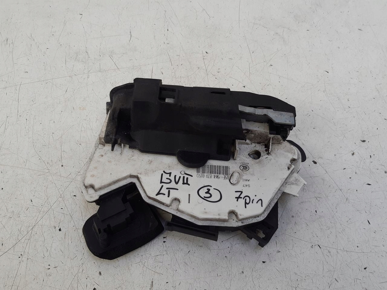 lock rear part rear left VW Golf VII 1,4 TSI