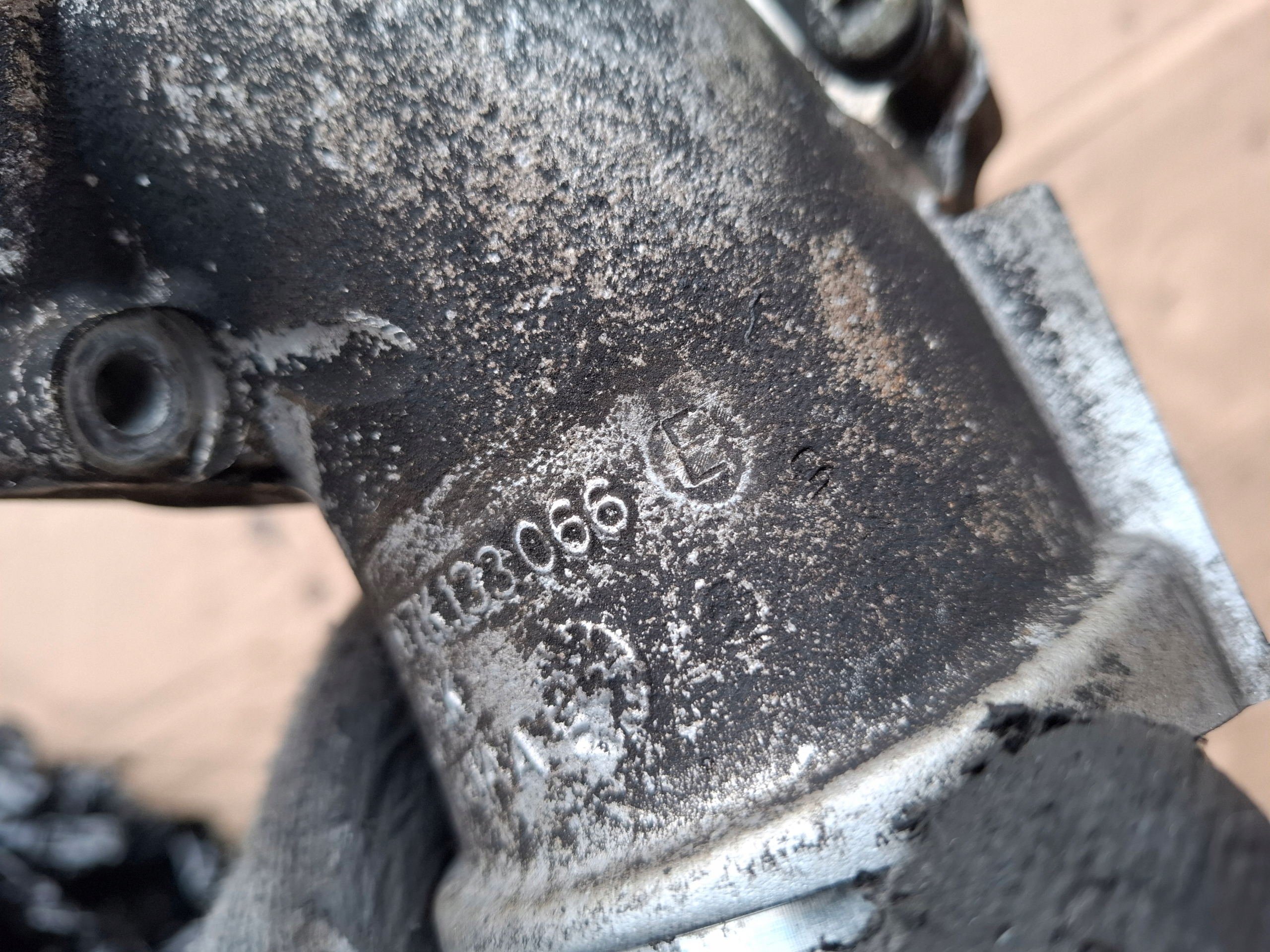 Audi RS3 8V rohr Dolot Krociec Sprezarki luft 07K133066E
