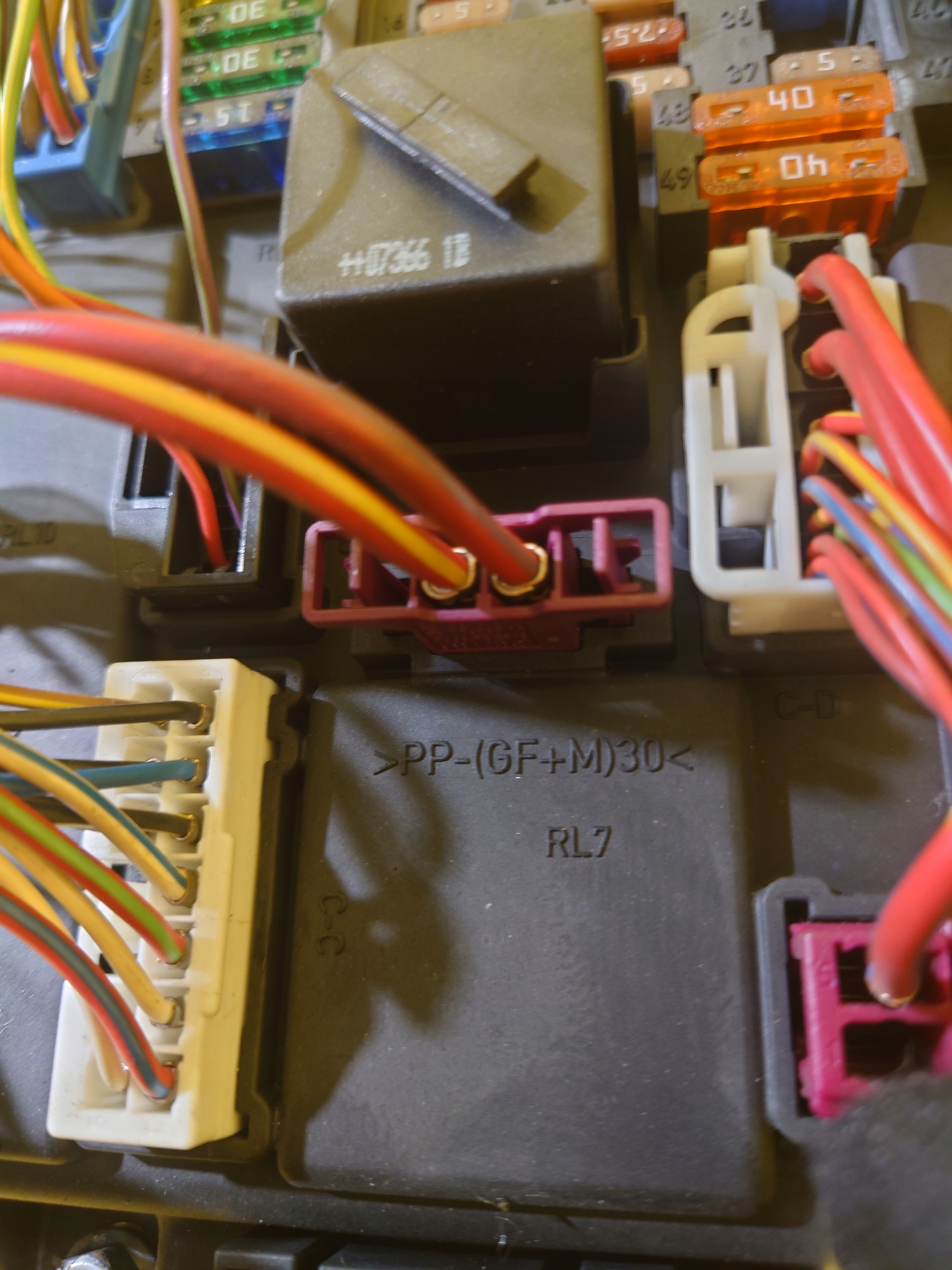 MINI COOPER R56 - предохранители