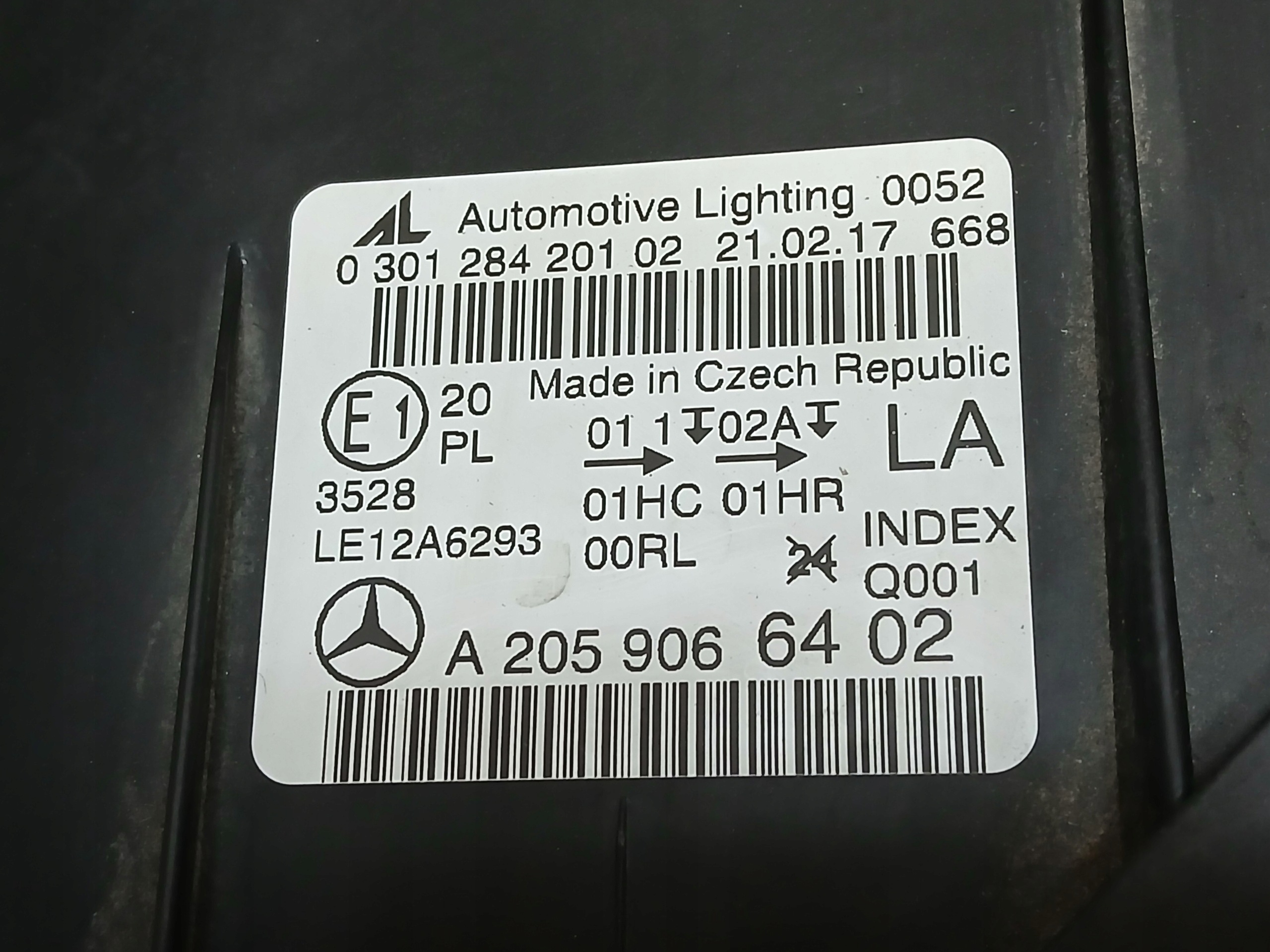 light front left MERCEDES C KLASA W205 A205 A2059066402