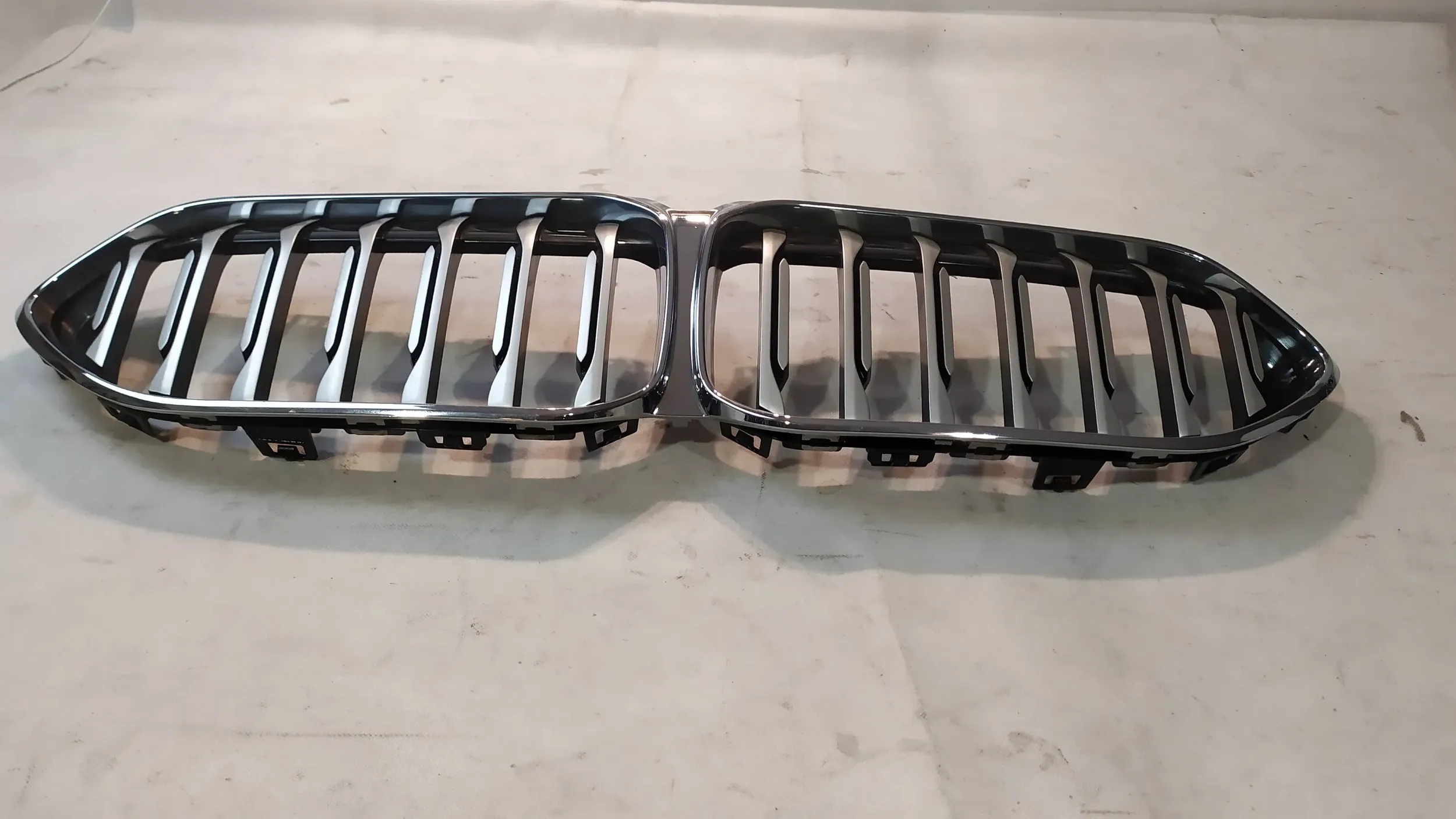 BMW 2 F44 Kühlergrill FRONTGRILL Kühlergitter 5A39376 - Thumbnail 5
