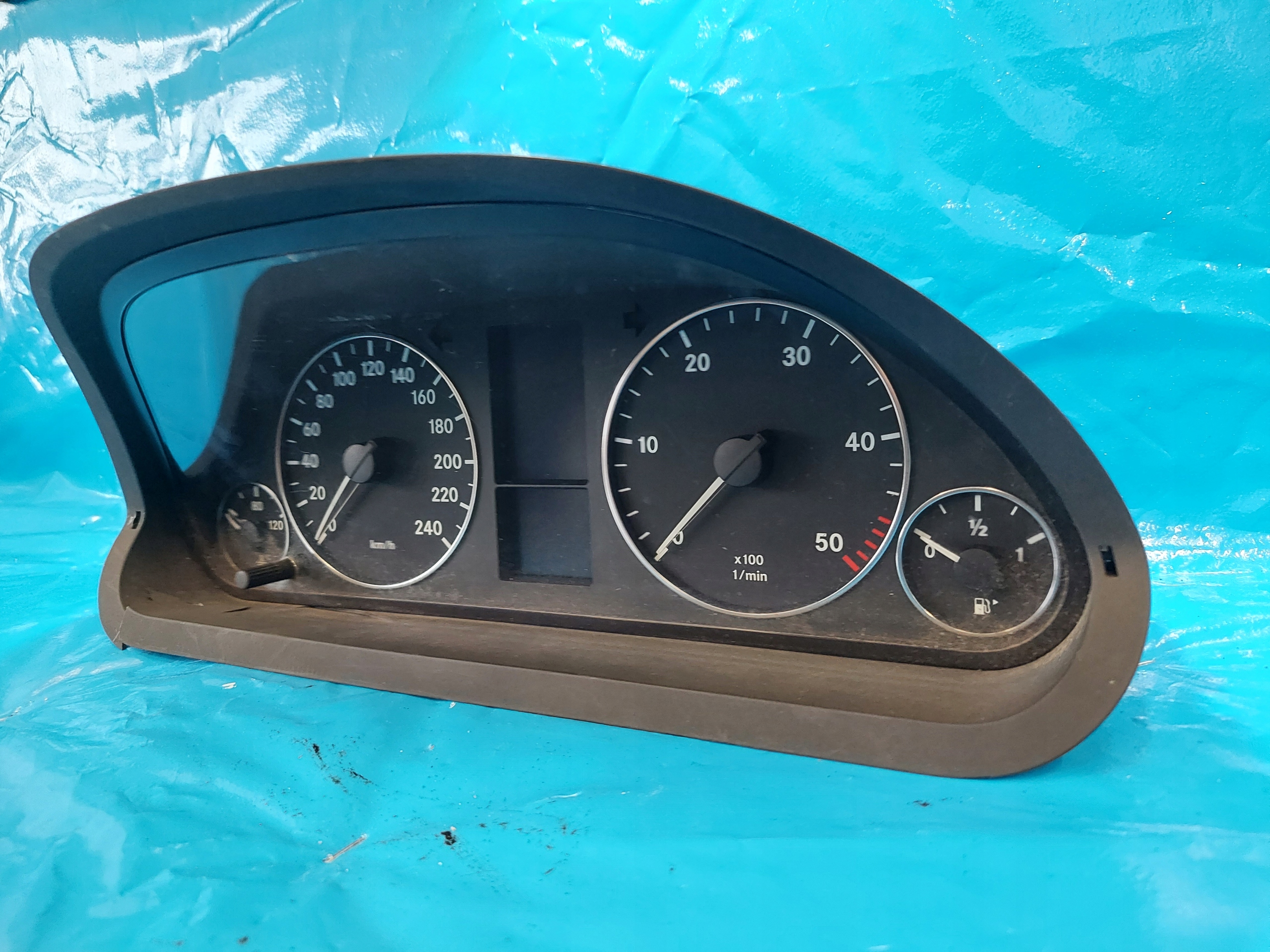 dials clock MERCEDES W169 2.0 CDI