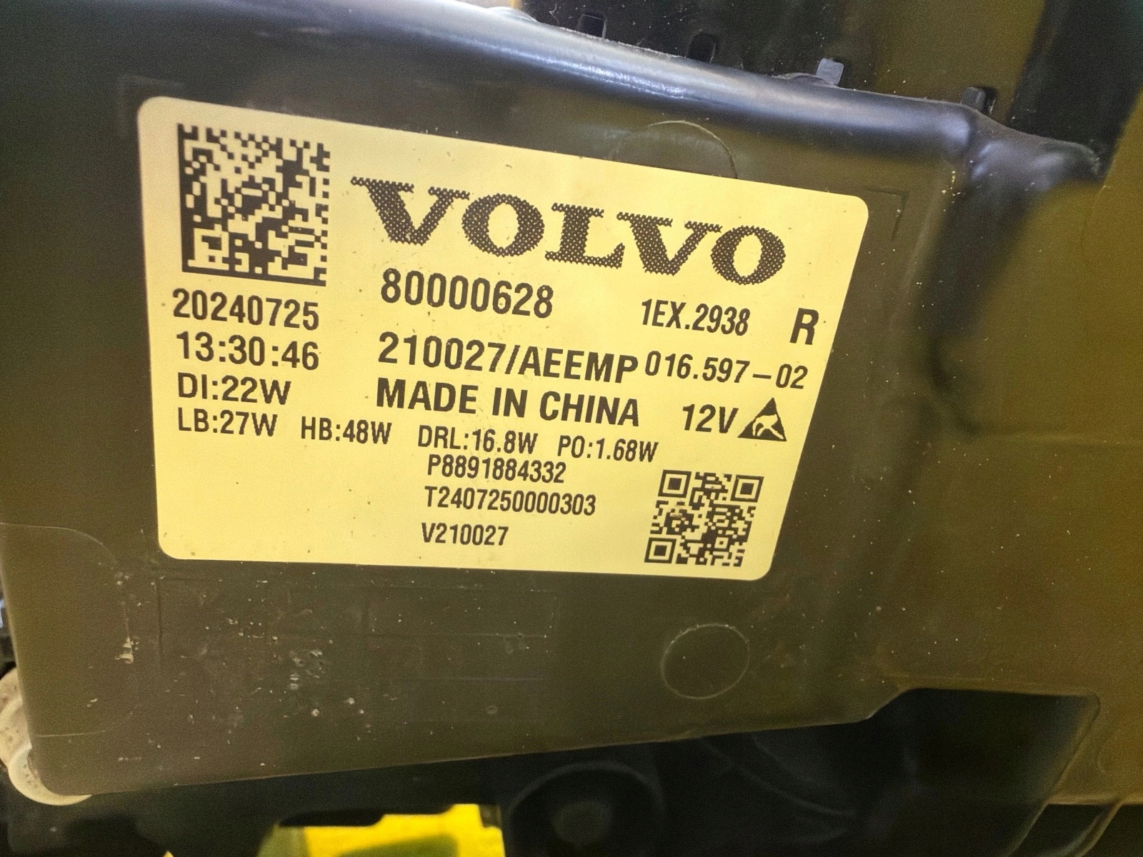 light right front Volvo EX30 Full Led 80000628