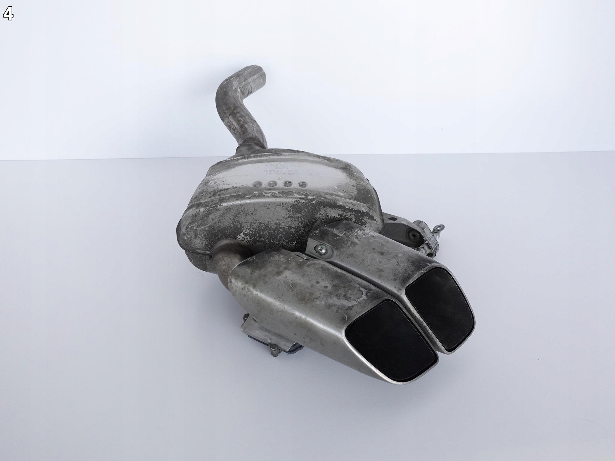 PORSCHE MACAN 95B TURBO GTS exhaust pipe TLUMIK right