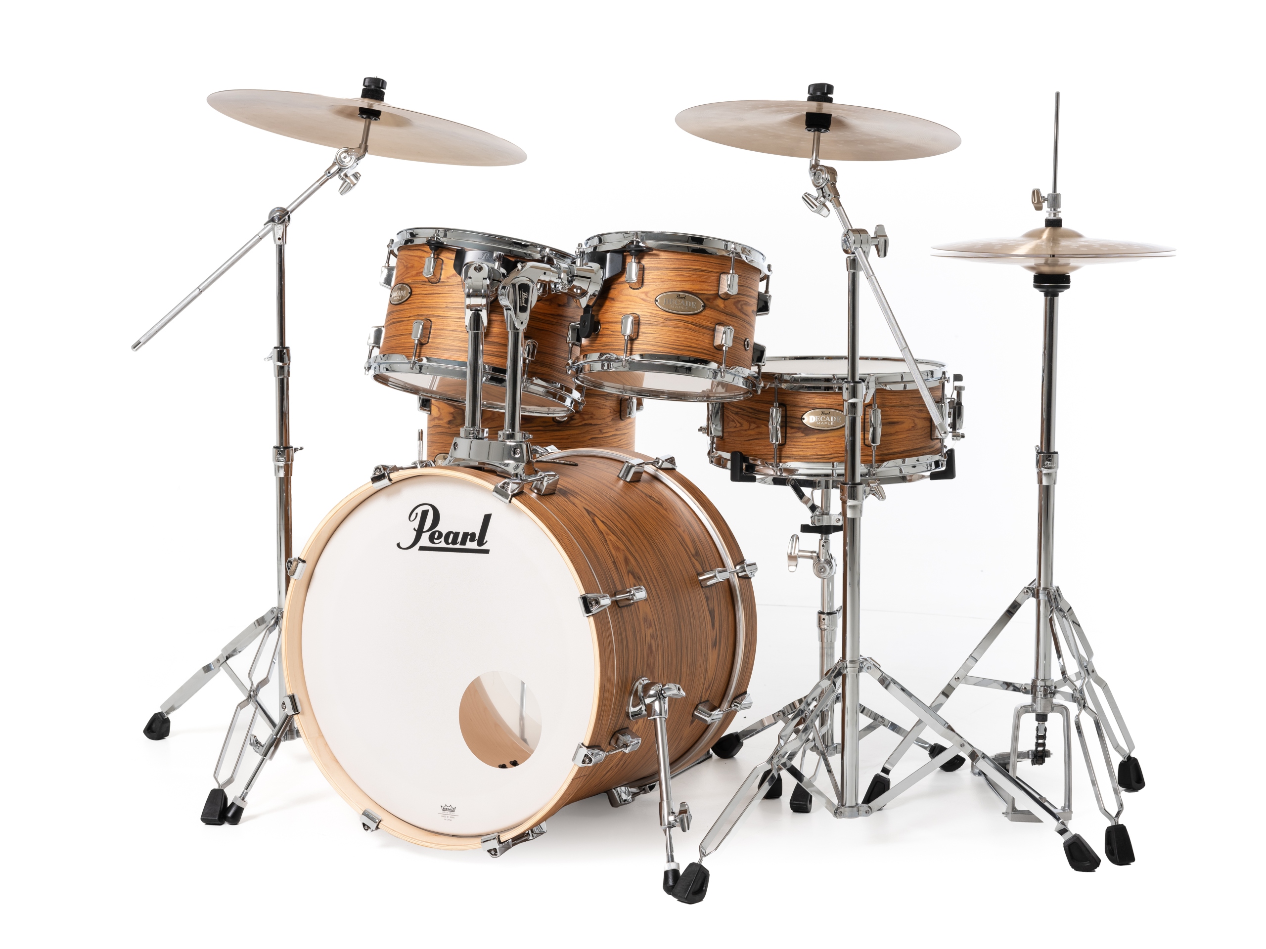 Akustická bicí souprava Pearl Decade Maple DMPA905 se stativy