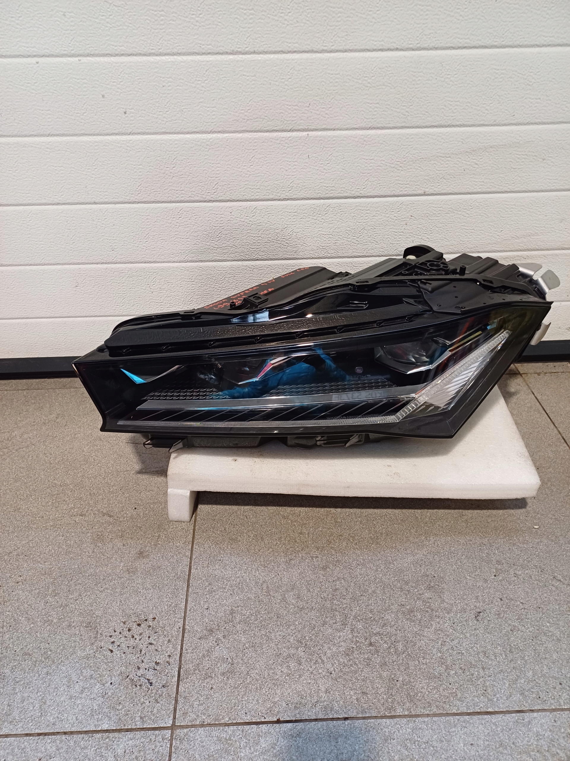 light left front front SKODA SUPERB IV 4 FULL LED L991643 3P1941015A