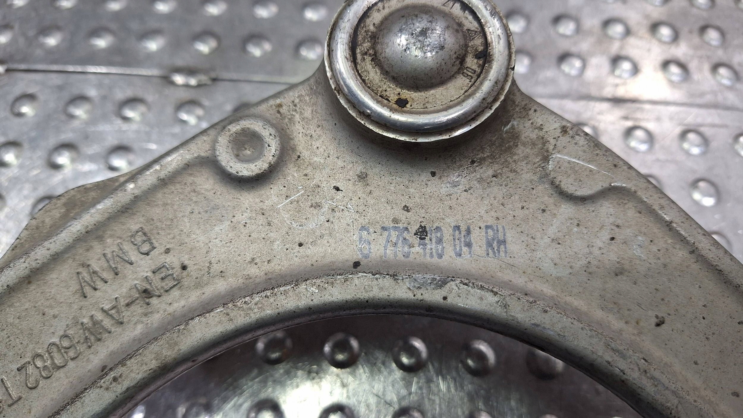 arm right front upper 6776418 BMW X5 E70 X6 E71 F15 F16