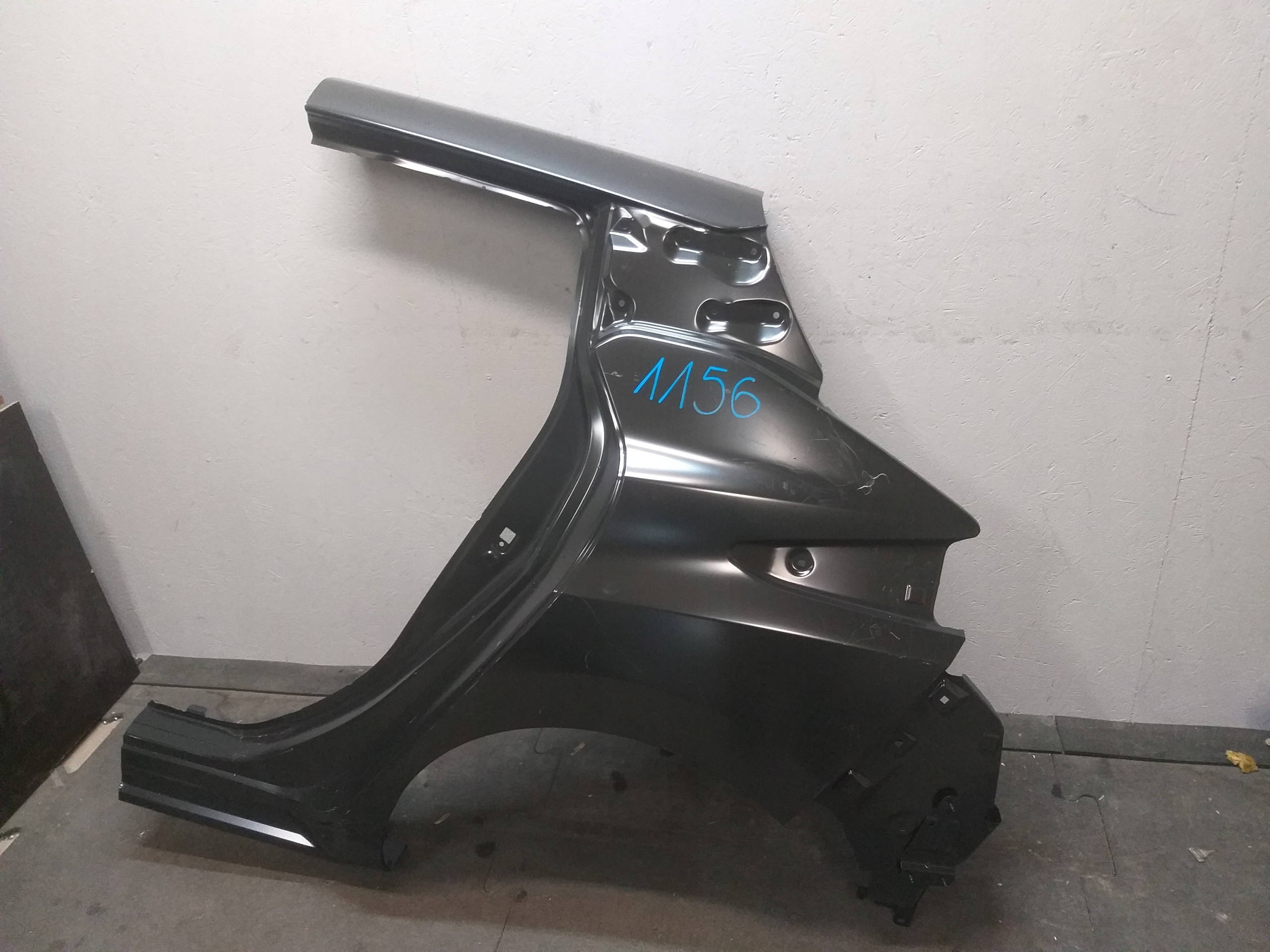fender rear part left NISSAN LEAF II 2