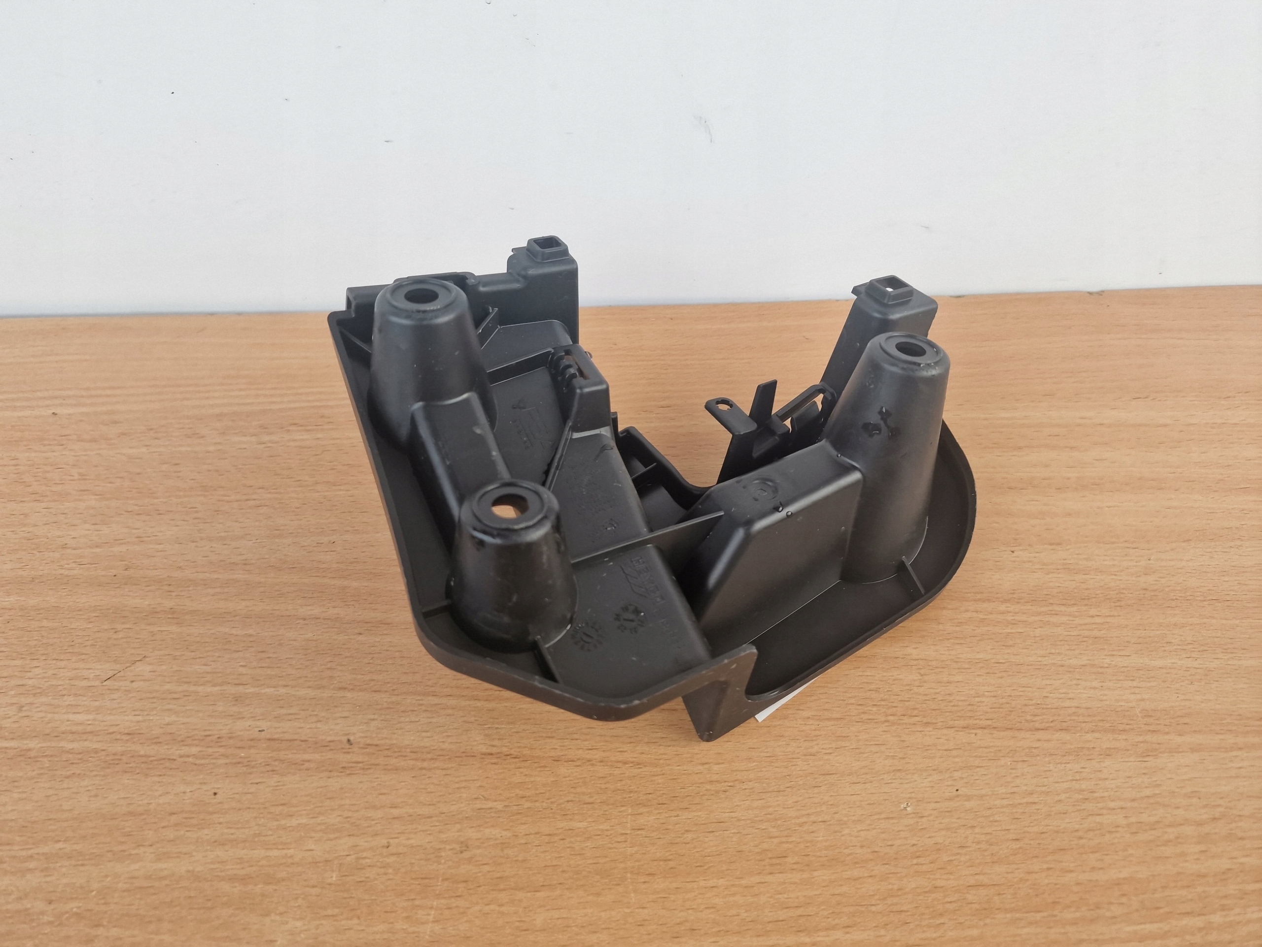 OPEL MOKKA B bumper bracket left rear part bracket LH