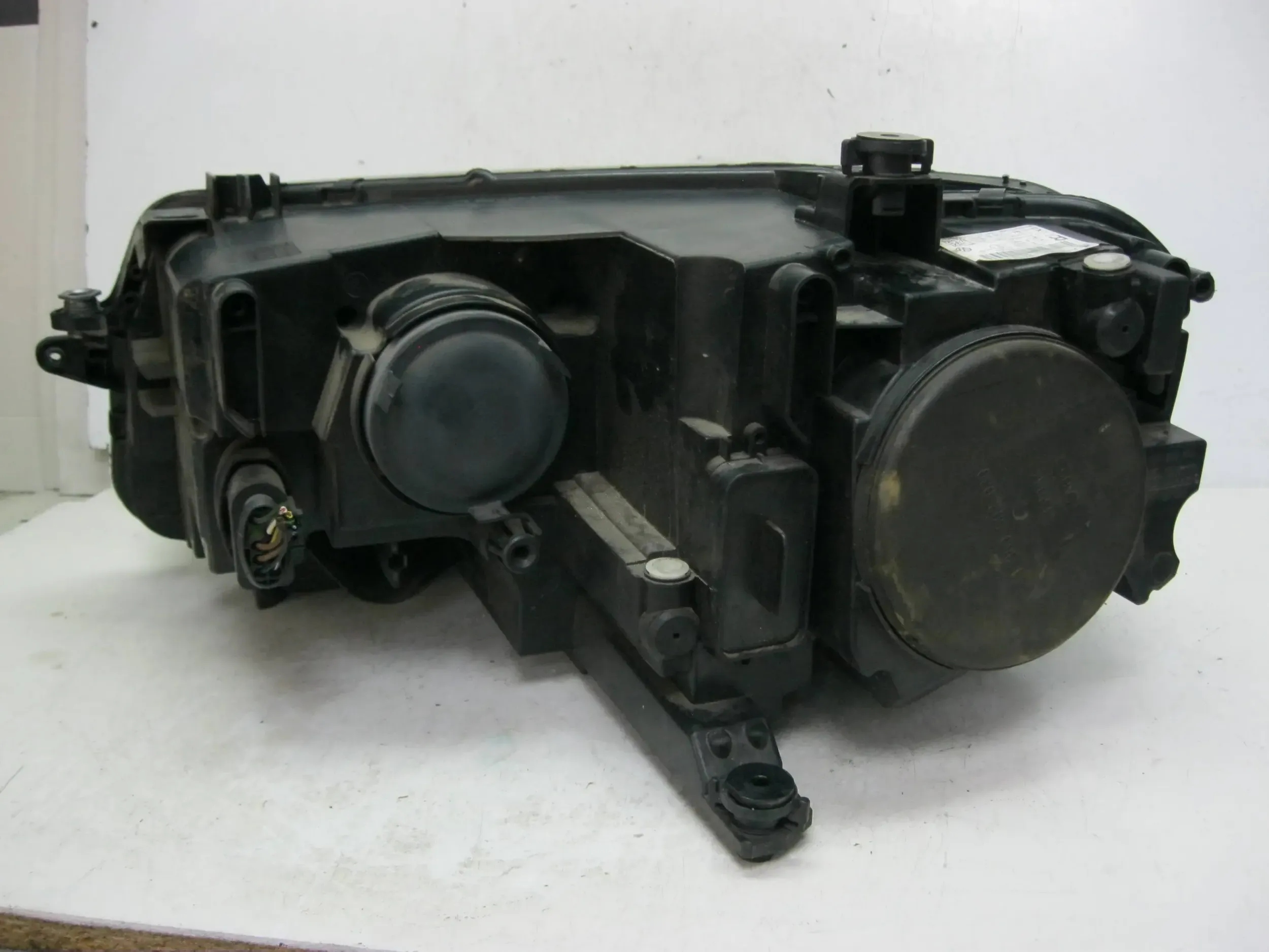light front front right 5NB941006B VW TIGUAN 2 II 16