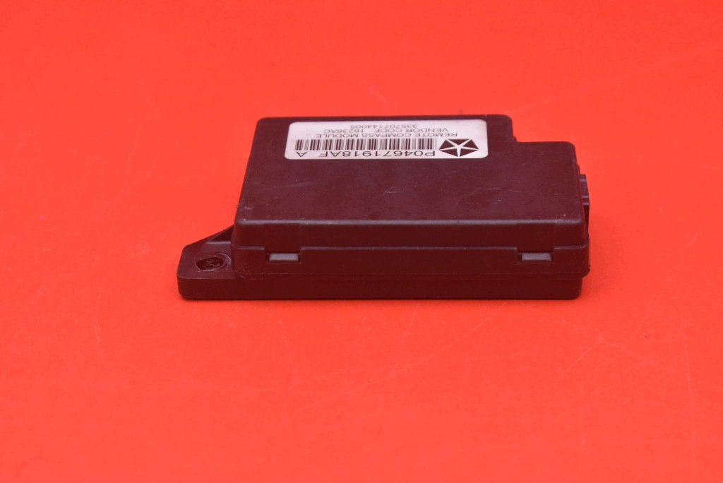 unité de commande électronique uce module KOMPASU P04671918AF DODGE JOURNEY 1 et JC 08-11